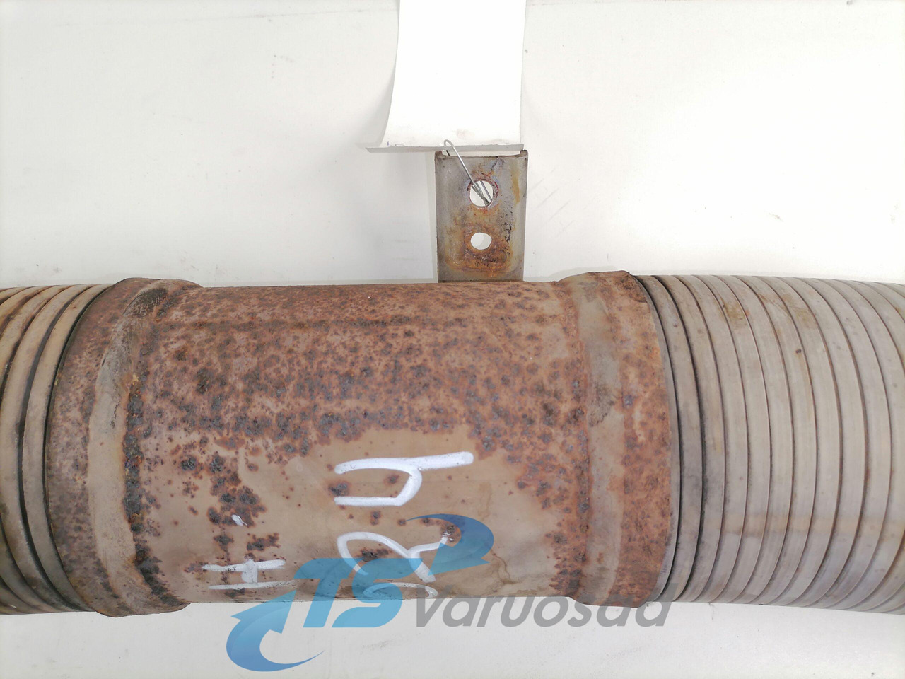 Scania Exhaust pipe 1505749 - Duslintuvas - Sunkvežimis: foto 4 Scania Exhaust pipe 1505749 - Duslintuvas - Sunkvežimis: foto 4