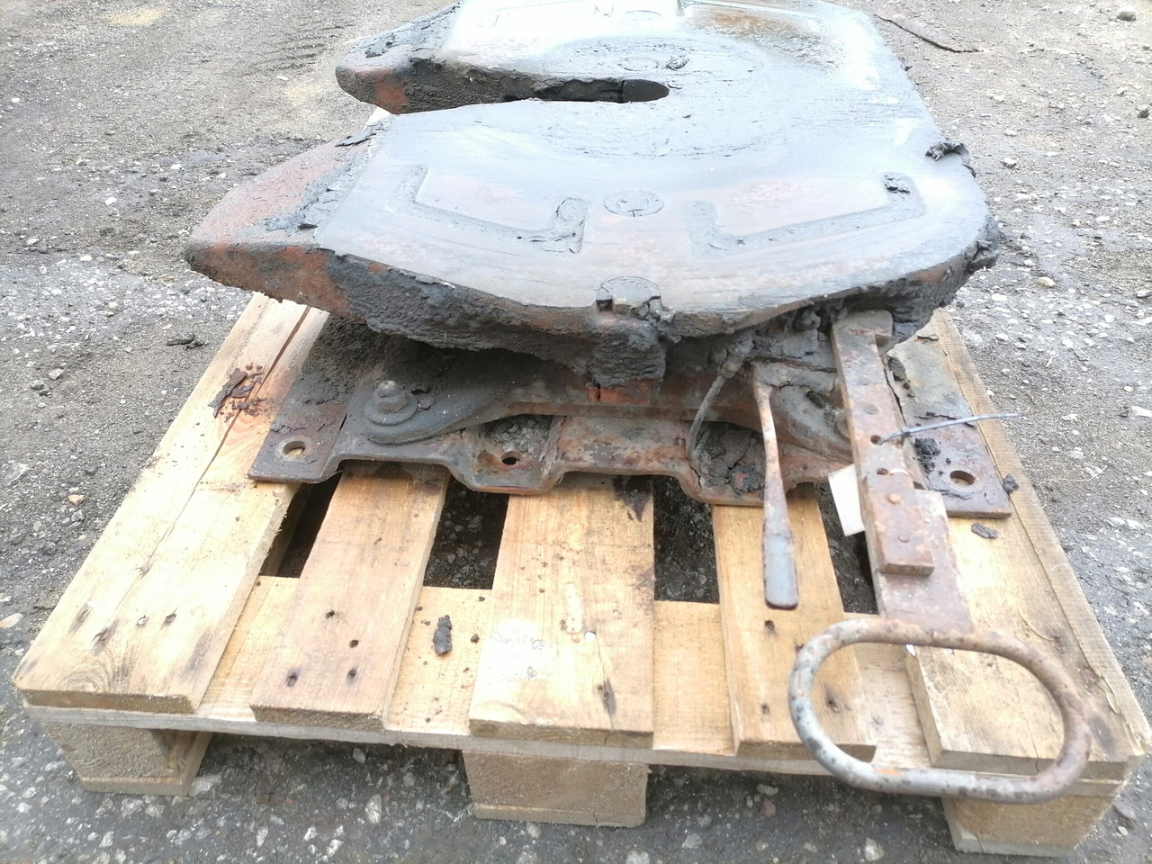 Scania Fifht wheel 1433906 - Balno - Sunkvežimis: foto 3 Scania Fifht wheel 1433906 - Balno - Sunkvežimis: foto 3