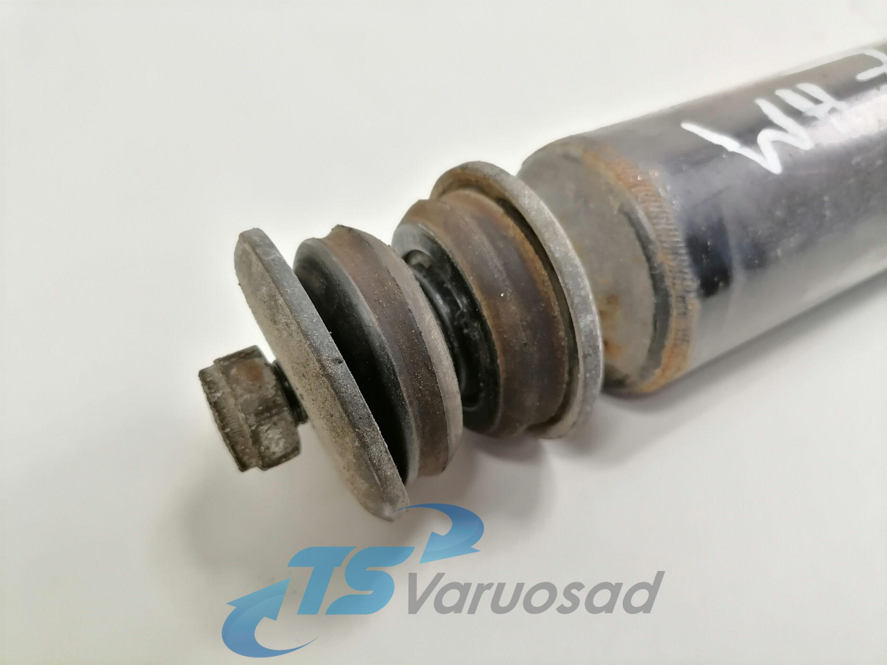 Scania First axel shock absorber T1330 - Amortizatoriai - Sunkvežimis: foto 3 Scania First axel shock absorber T1330 - Amortizatoriai - Sunkvežimis: foto 3