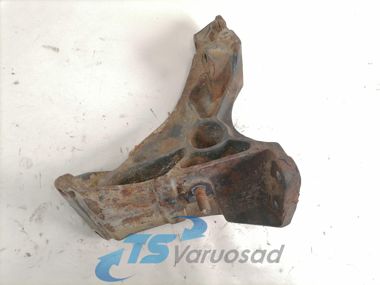 Scania Front bumper carrier 1404477 - Bamperis - Sunkvežimis: foto 3 Scania Front bumper carrier 1404477 - Bamperis - Sunkvežimis: foto 3