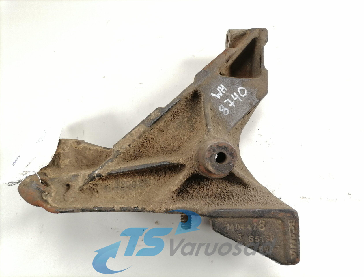 Scania Front bumper carrier 1404478 - Bamperis - Sunkvežimis: foto 2 Scania Front bumper carrier 1404478 - Bamperis - Sunkvežimis: foto 2