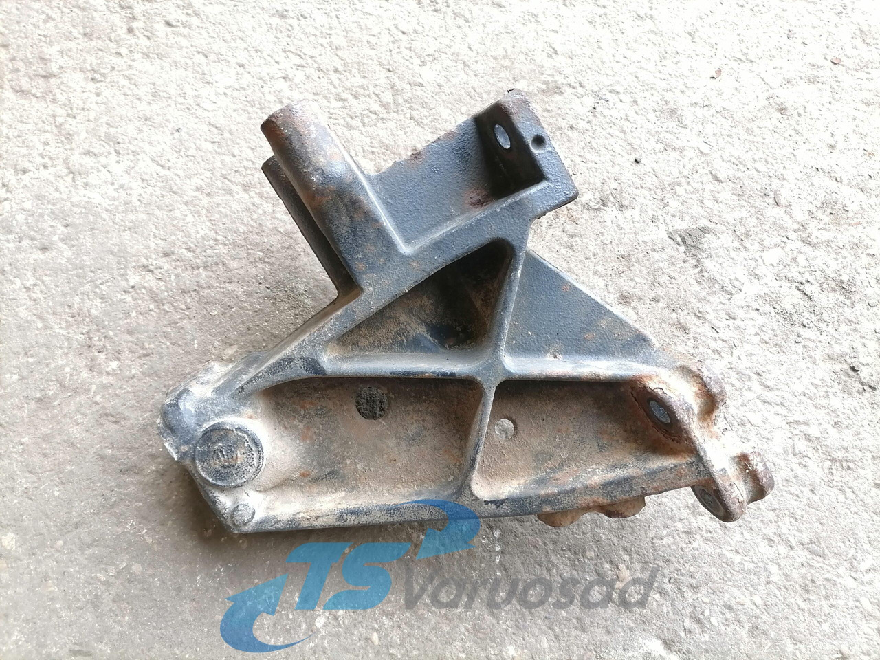 Scania Front bumper carrier 1431602 - Bamperis - Sunkvežimis: foto 3 Scania Front bumper carrier 1431602 - Bamperis - Sunkvežimis: foto 3