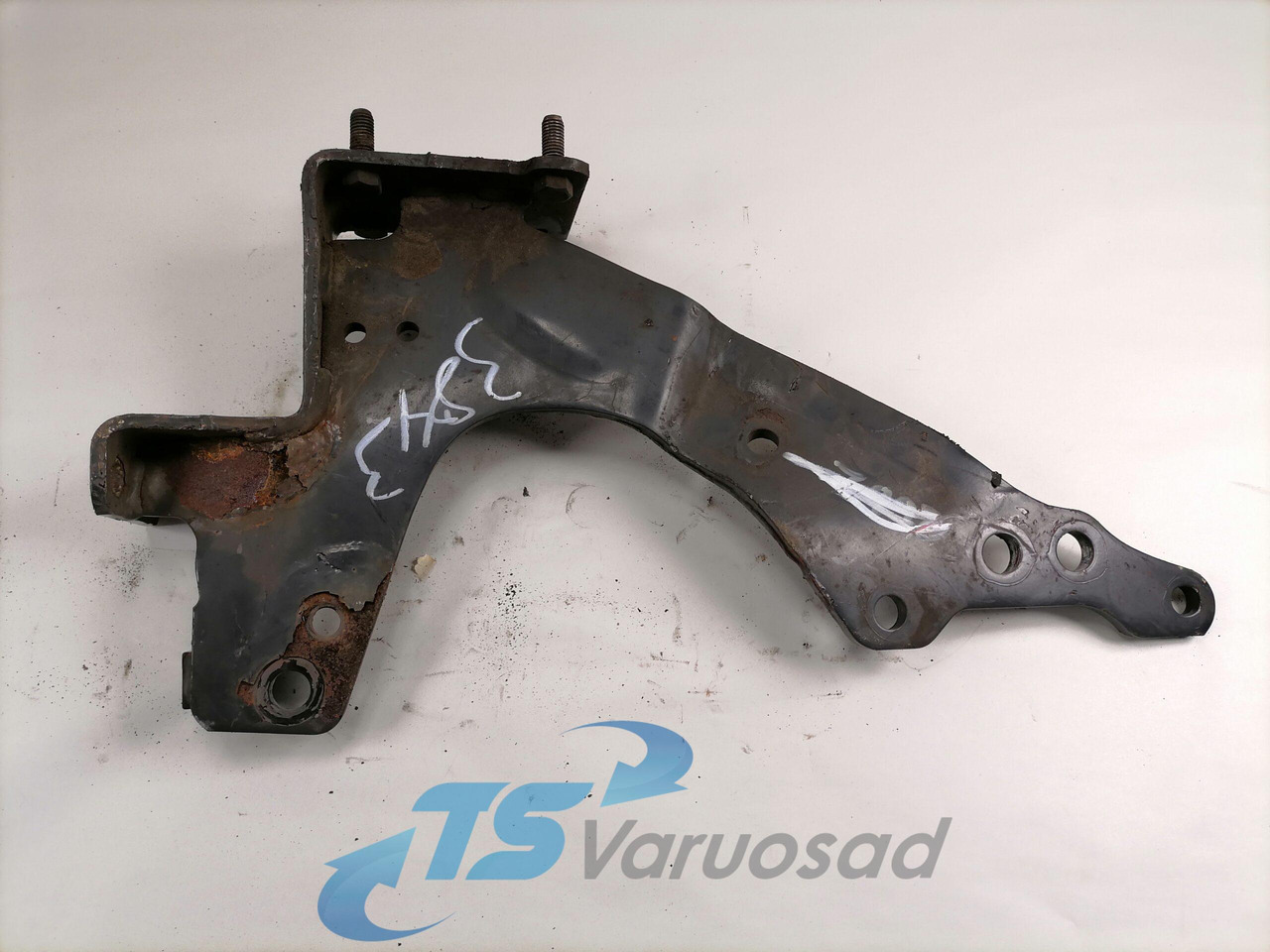 Scania Front bumper carrier 1802166 - Bamperis - Sunkvežimis: foto 3 Scania Front bumper carrier 1802166 - Bamperis - Sunkvežimis: foto 3