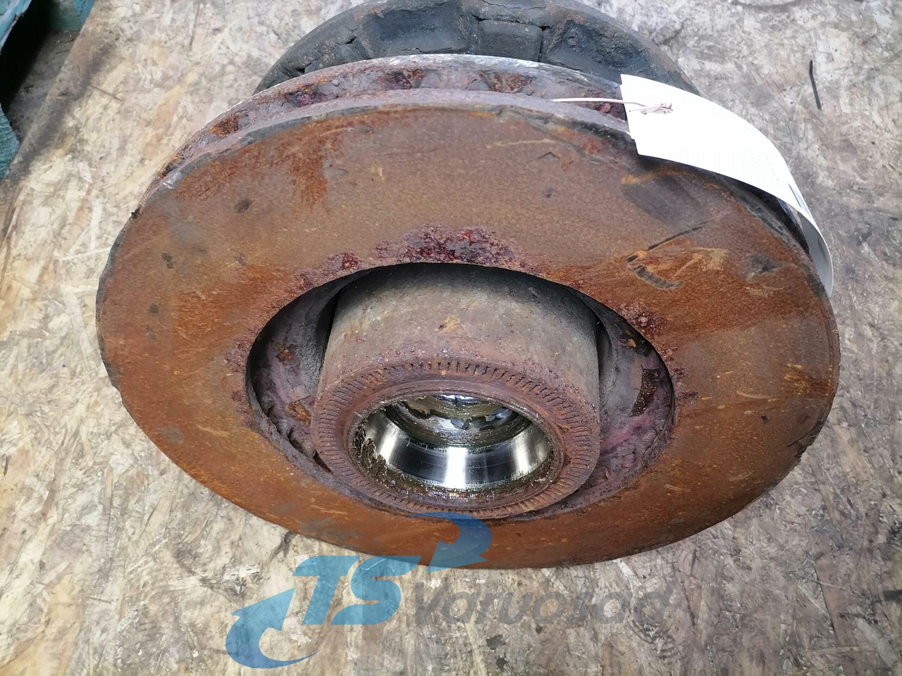 Scania Front hub 1480933 - Stebulė - Sunkvežimis: foto 3 Scania Front hub 1480933 - Stebulė - Sunkvežimis: foto 3