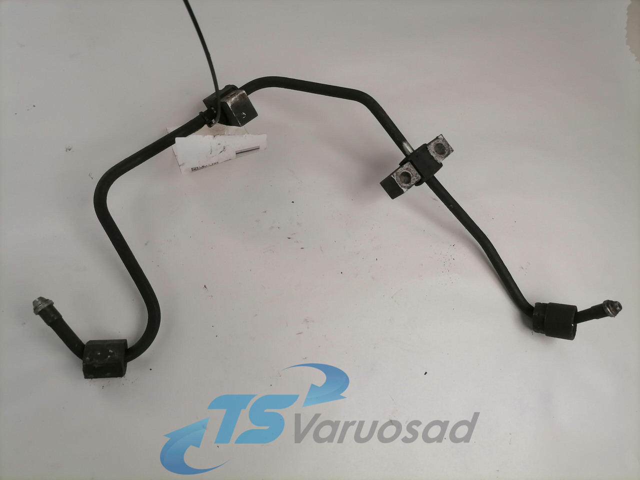 Scania Fuel pipe 1889111 - Kuro sistema - Sunkvežimis: foto 1 Scania Fuel pipe 1889111 - Kuro sistema - Sunkvežimis: foto 1