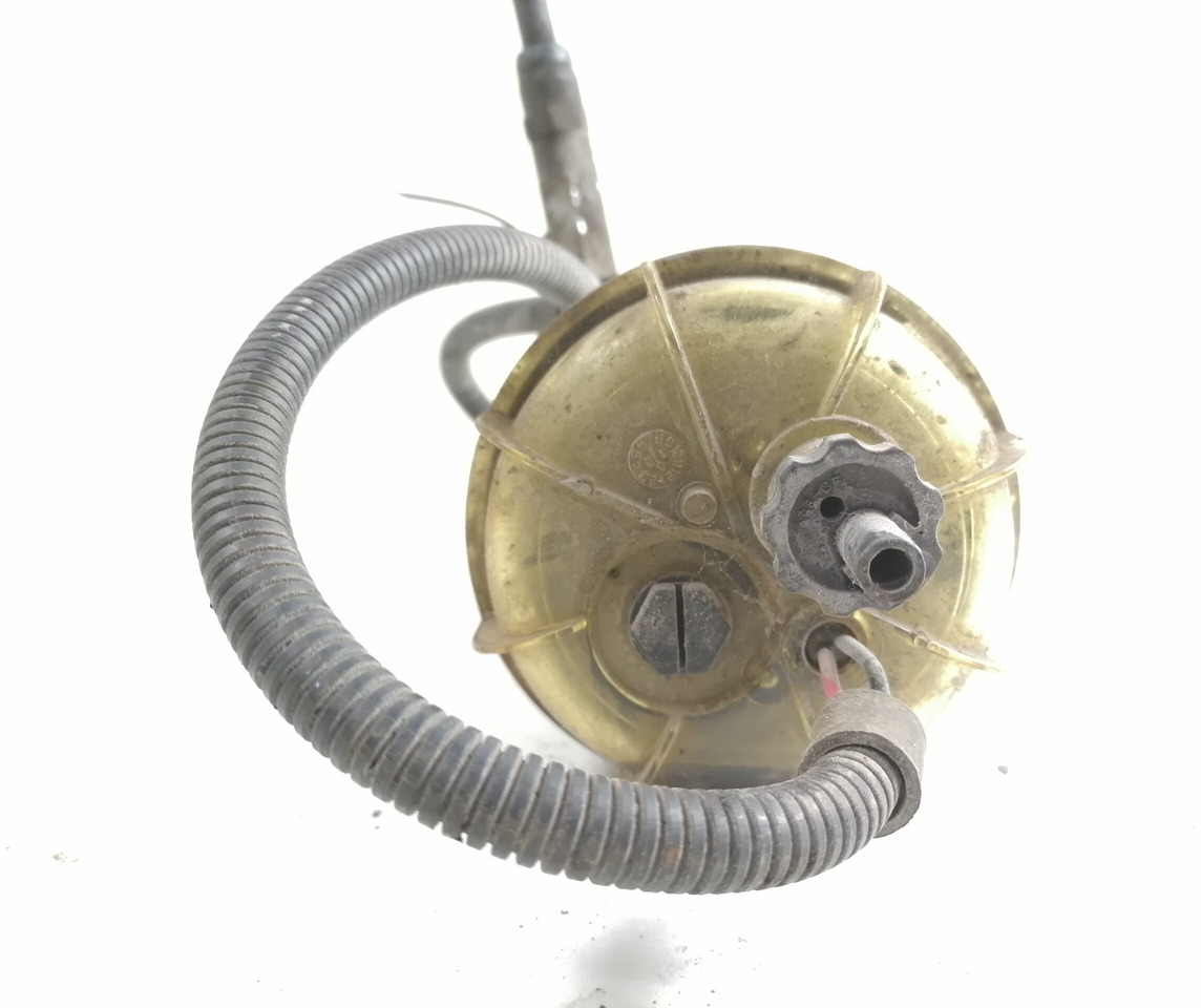 Scania Fuel separator 1393641 - Kuro filtras - Sunkvežimis: foto 2 Scania Fuel separator 1393641 - Kuro filtras - Sunkvežimis: foto 2