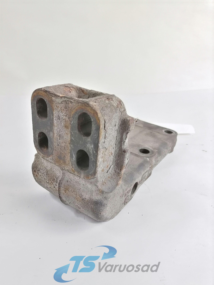 Scania Gearbox bracket 1404300 - Pavarų dėžė ir dalys - Sunkvežimis: foto 4 Scania Gearbox bracket 1404300 - Pavarų dėžė ir dalys - Sunkvežimis: foto 4
