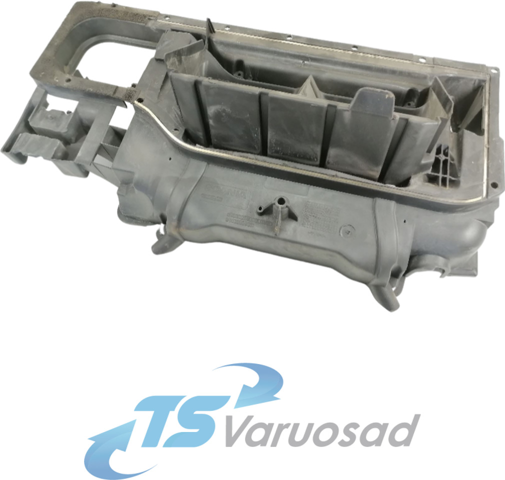 Scania Heating unit 1895576 - Universali dalis - Sunkvežimis: foto 1 Scania Heating unit 1895576 - Universali dalis - Sunkvežimis: foto 1