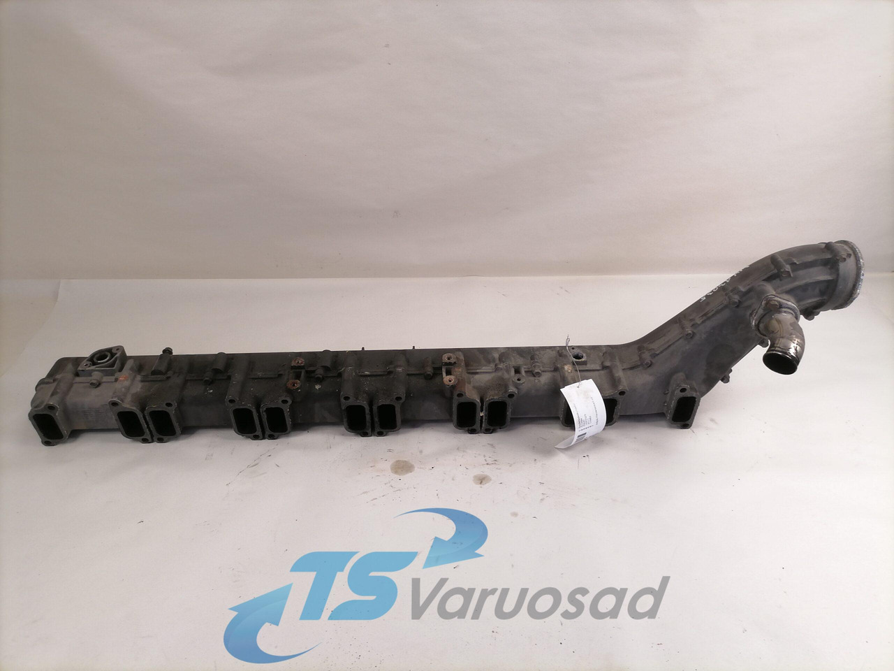 Scania Intake mainfold 1893329 - Įsiurbimo kolektorius - Sunkvežimis: foto 5 Scania Intake mainfold 1893329 - Įsiurbimo kolektorius - Sunkvežimis: foto 5