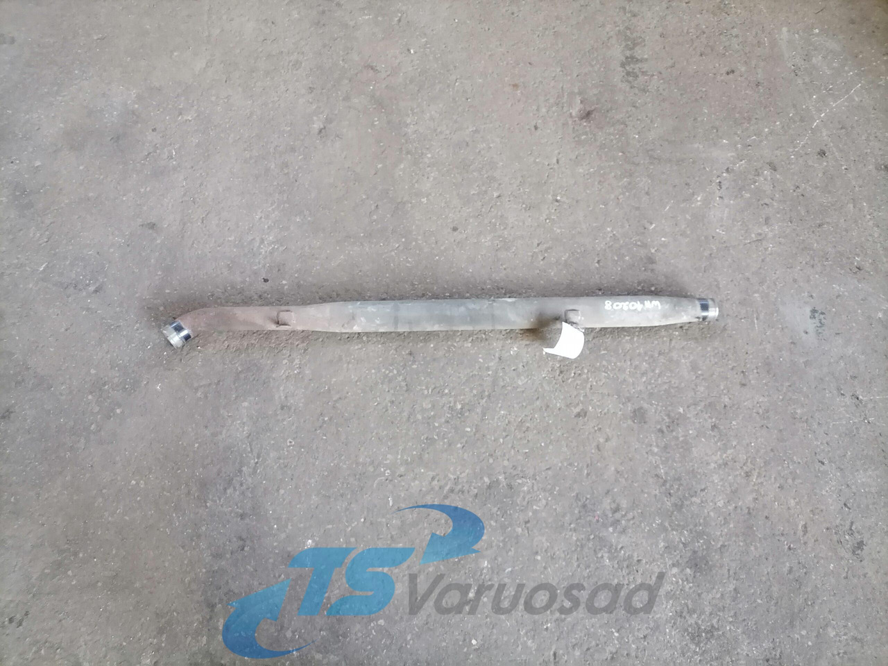 Scania Jahutusvedeliku toru, retarder 1370485 - Aušinimo sistema - Sunkvežimis: foto 1 Scania Jahutusvedeliku toru, retarder 1370485 - Aušinimo sistema - Sunkvežimis: foto 1