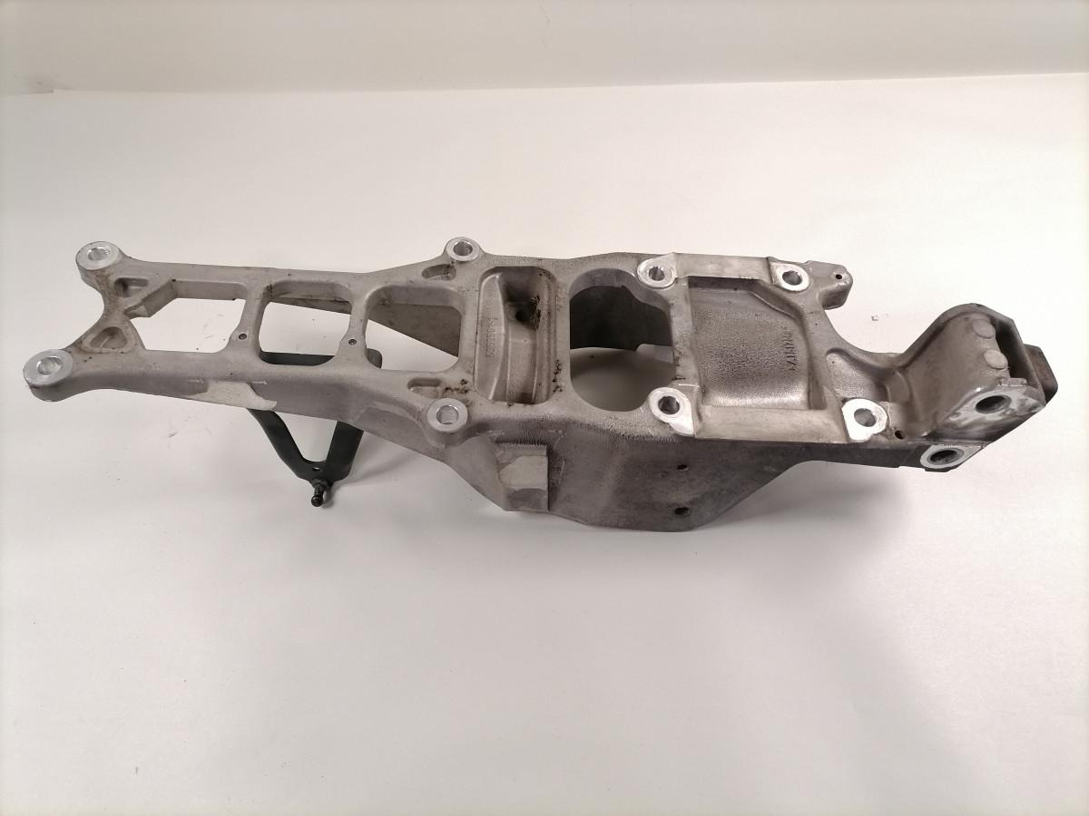 Scania Kabiini õhkpadja kandur 2323742 - Kabinos pakaba - Sunkvežimis: foto 2 Scania Kabiini õhkpadja kandur 2323742 - Kabinos pakaba - Sunkvežimis: foto 2