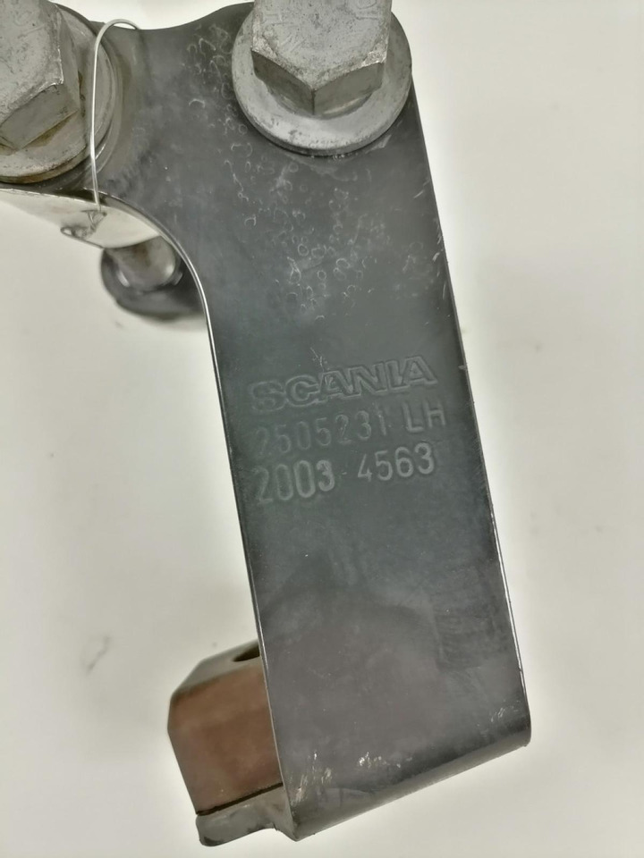 Scania Kabiini õhkpadja kandur 2505231 - Kabinos pakaba - Sunkvežimis: foto 3 Scania Kabiini õhkpadja kandur 2505231 - Kabinos pakaba - Sunkvežimis: foto 3