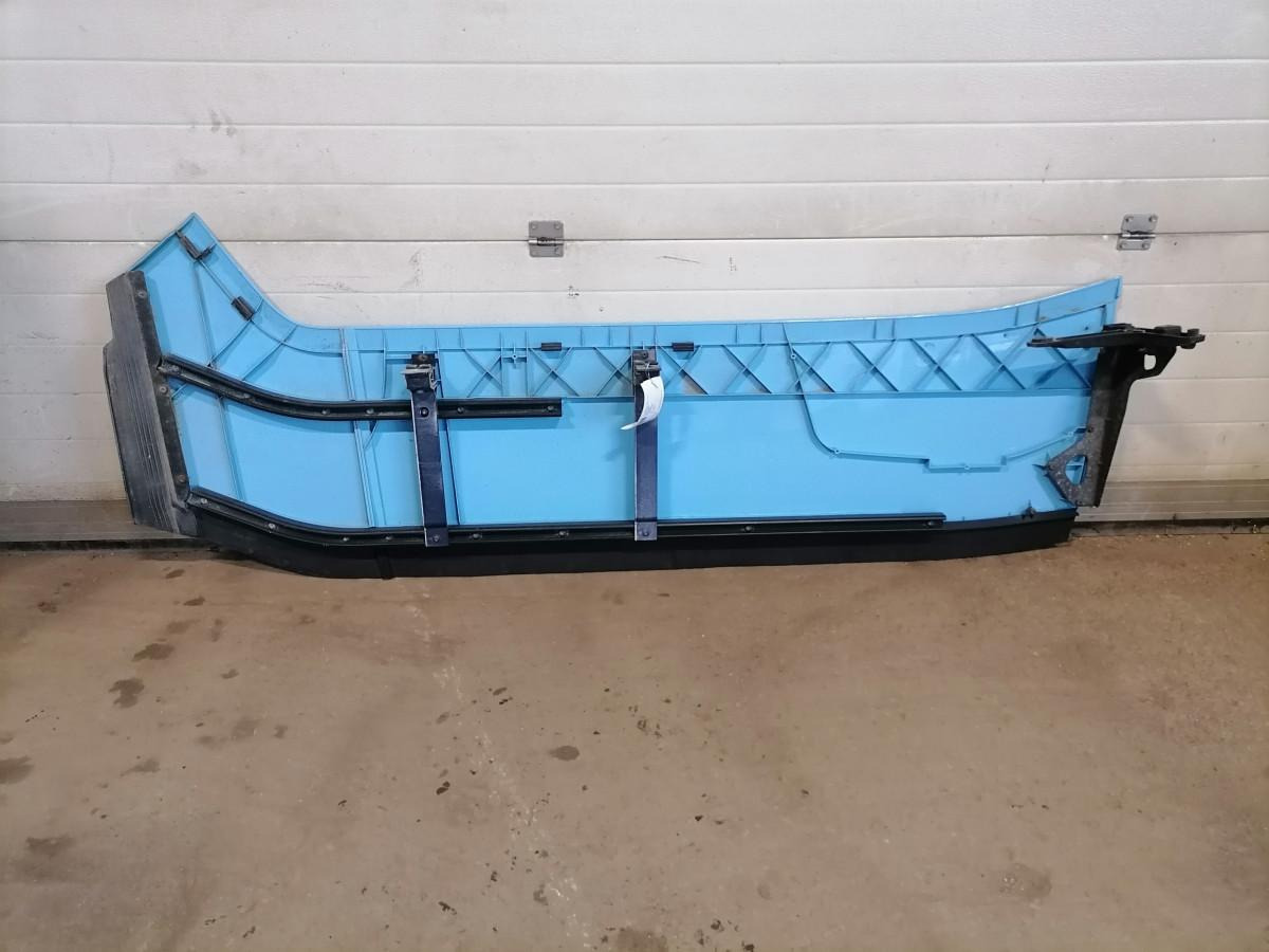 Scania Kabiini tuulesuunaja, parem külg 2978956 - Aerodinamika/ Spoileris - Sunkvežimis: foto 4 Scania Kabiini tuulesuunaja, parem külg 2978956 - Aerodinamika/ Spoileris - Sunkvežimis: foto 4