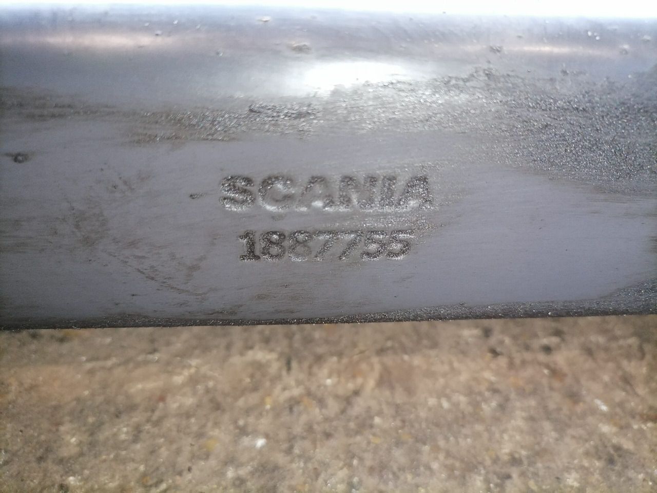 Scania Kütusepaagi kandur, Scania 1887755 - Degalų bakas - Sunkvežimis: foto 4 Scania Kütusepaagi kandur, Scania 1887755 - Degalų bakas - Sunkvežimis: foto 4