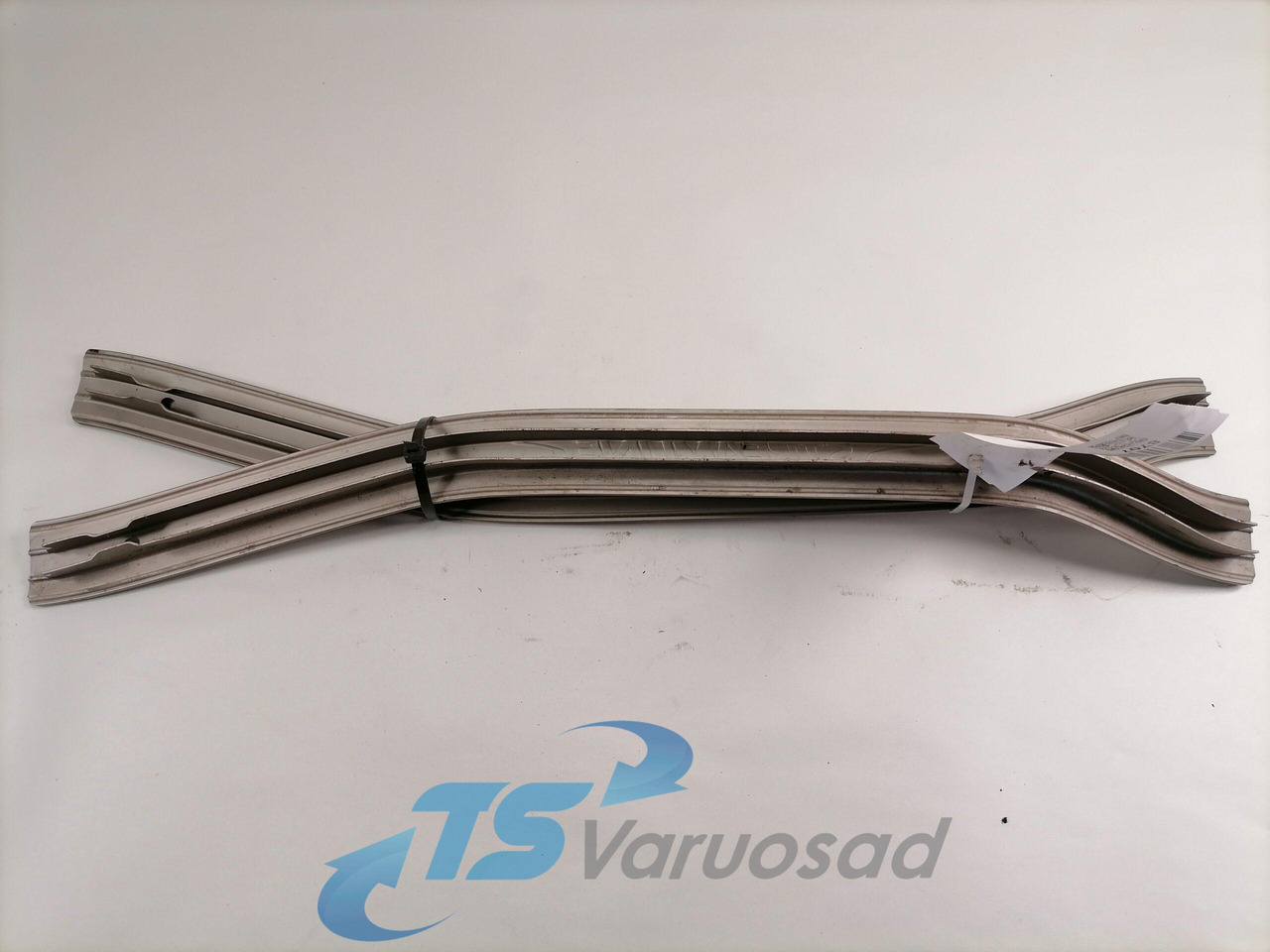 Scania Lävepaku kate 2196794 - Universali dalis - Sunkvežimis: foto 2 Scania Lävepaku kate 2196794 - Universali dalis - Sunkvežimis: foto 2