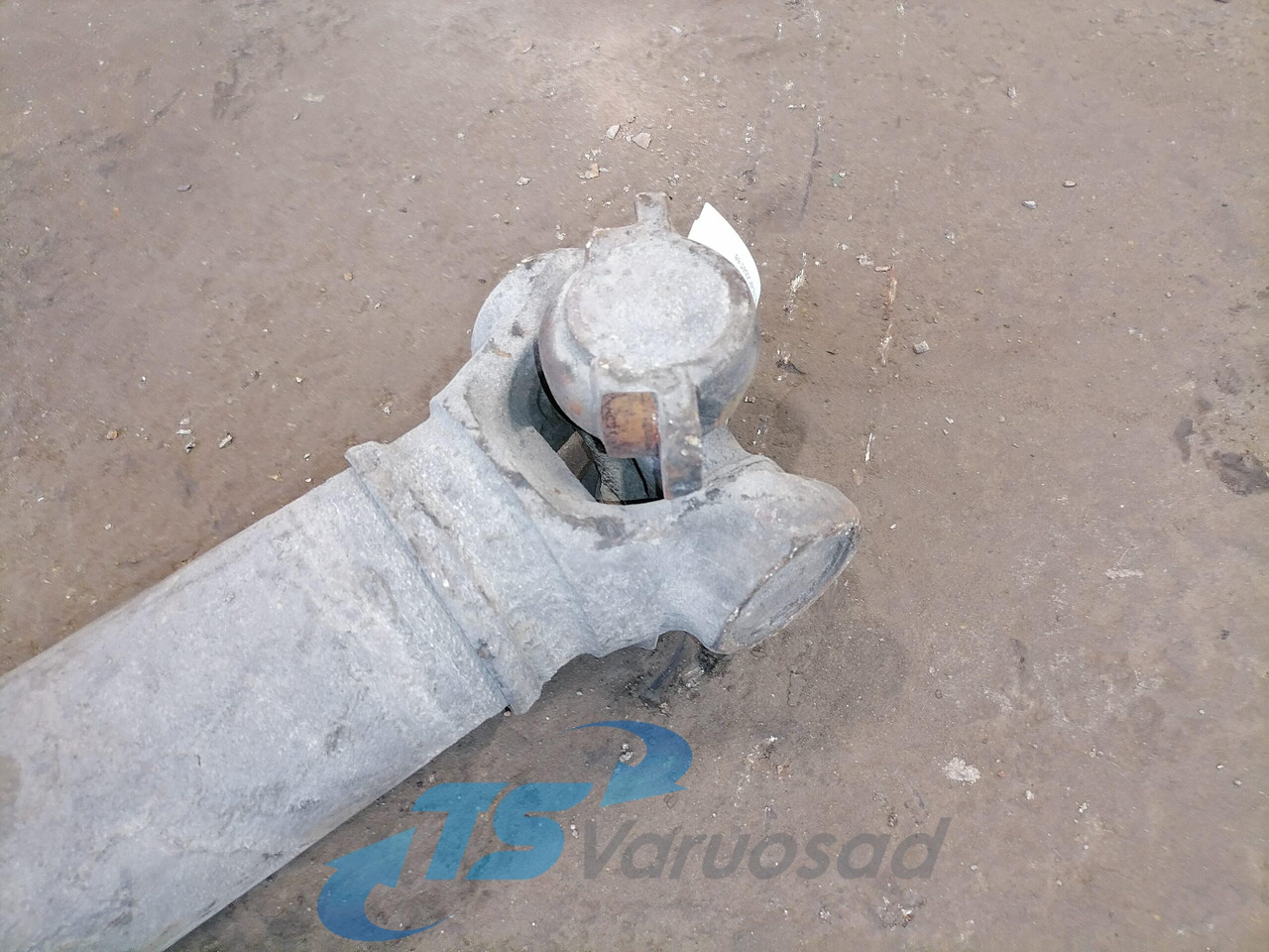 Scania Propeller shaft 1758576 - Kardanas - Sunkvežimis: foto 3 Scania Propeller shaft 1758576 - Kardanas - Sunkvežimis: foto 3