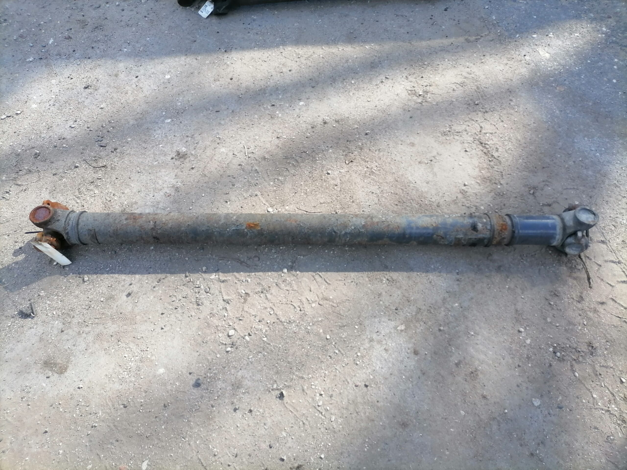 Scania Propeller shaft 1758616 - Kardanas - Sunkvežimis: foto 2 Scania Propeller shaft 1758616 - Kardanas - Sunkvežimis: foto 2