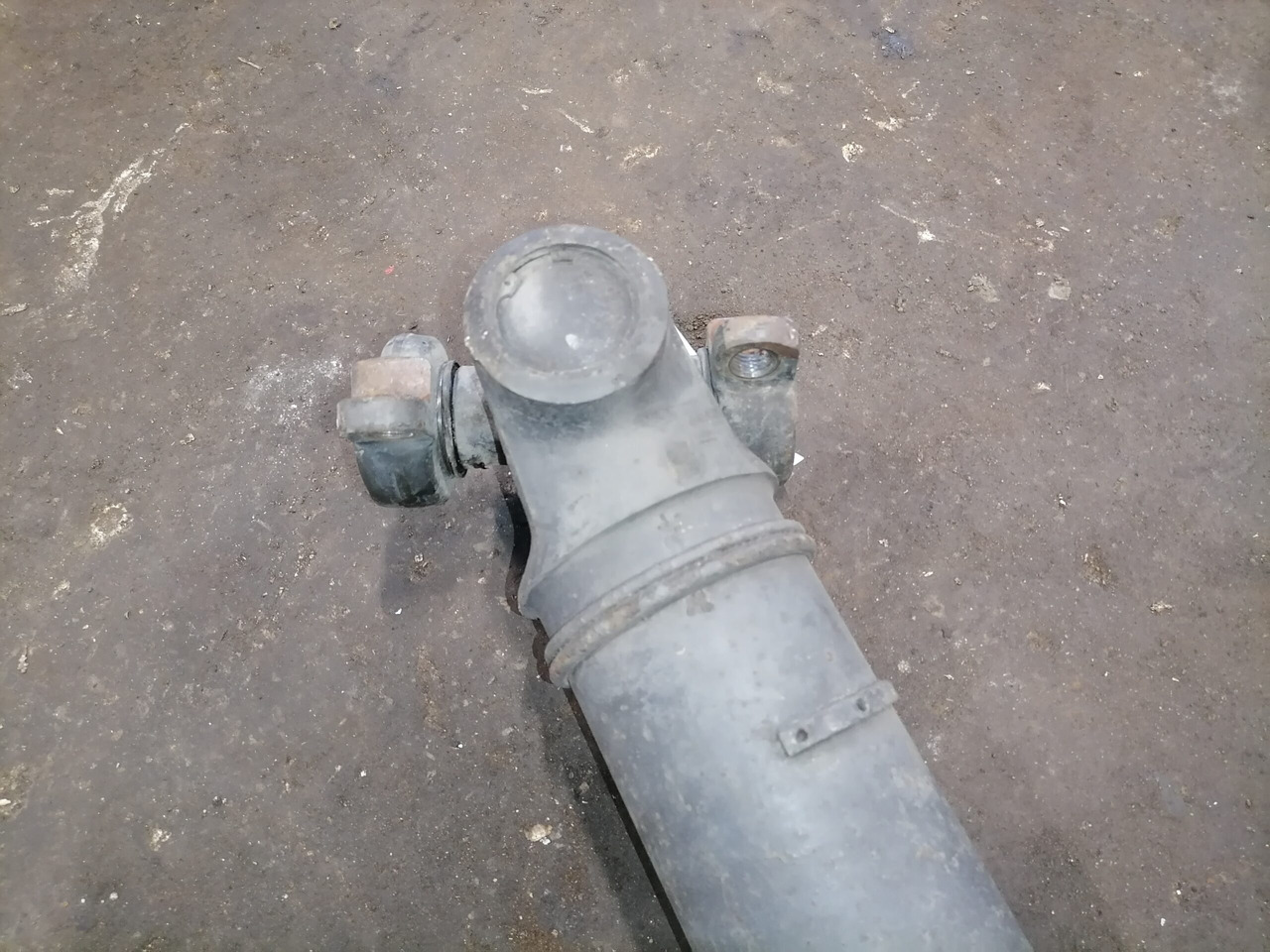 Scania Propeller shaft 1758940 - Kardanas - Sunkvežimis: foto 3 Scania Propeller shaft 1758940 - Kardanas - Sunkvežimis: foto 3