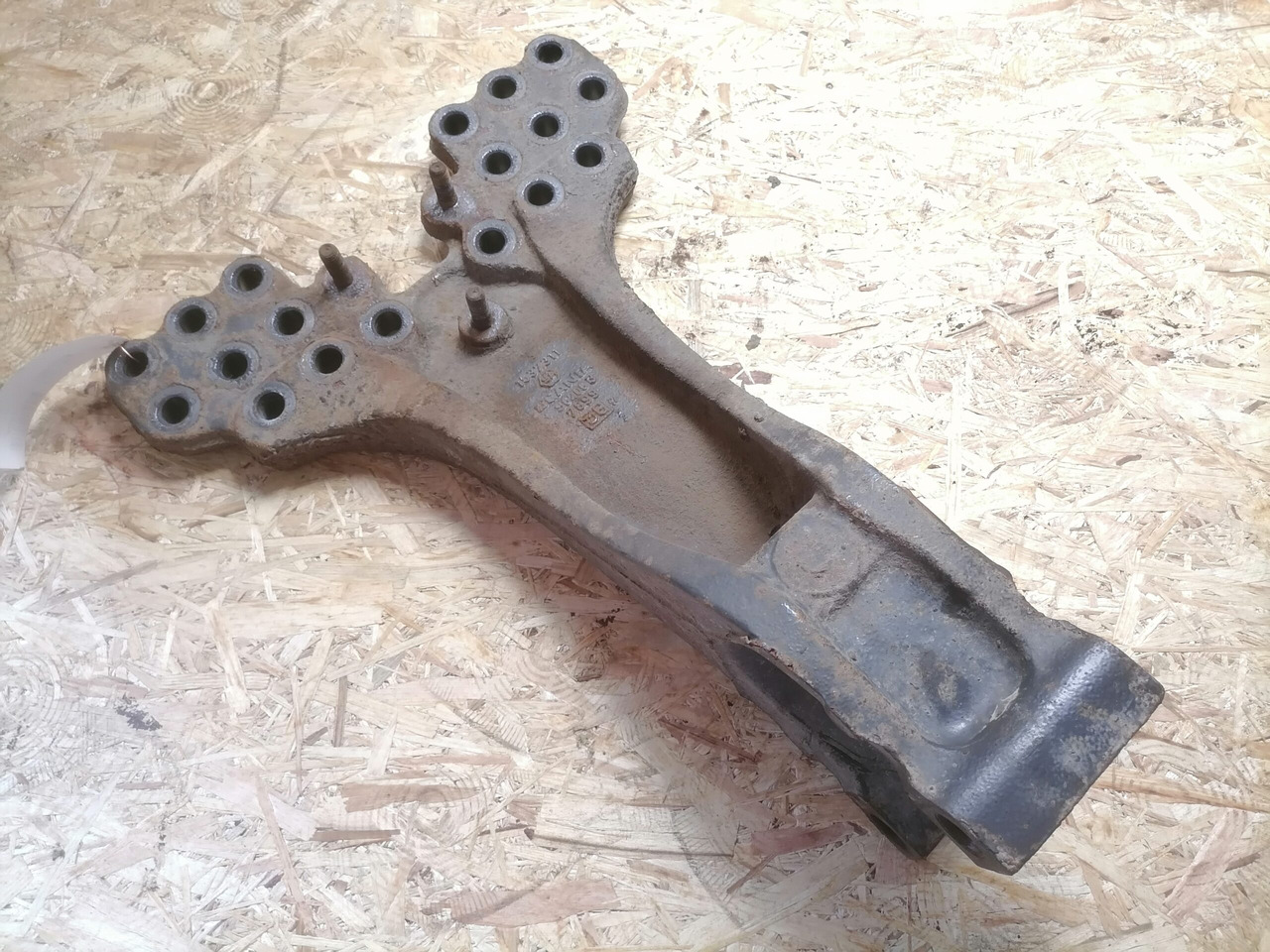 Scania Rear axel spring 1537311 - Pakaba - Sunkvežimis: foto 2 Scania Rear axel spring 1537311 - Pakaba - Sunkvežimis: foto 2