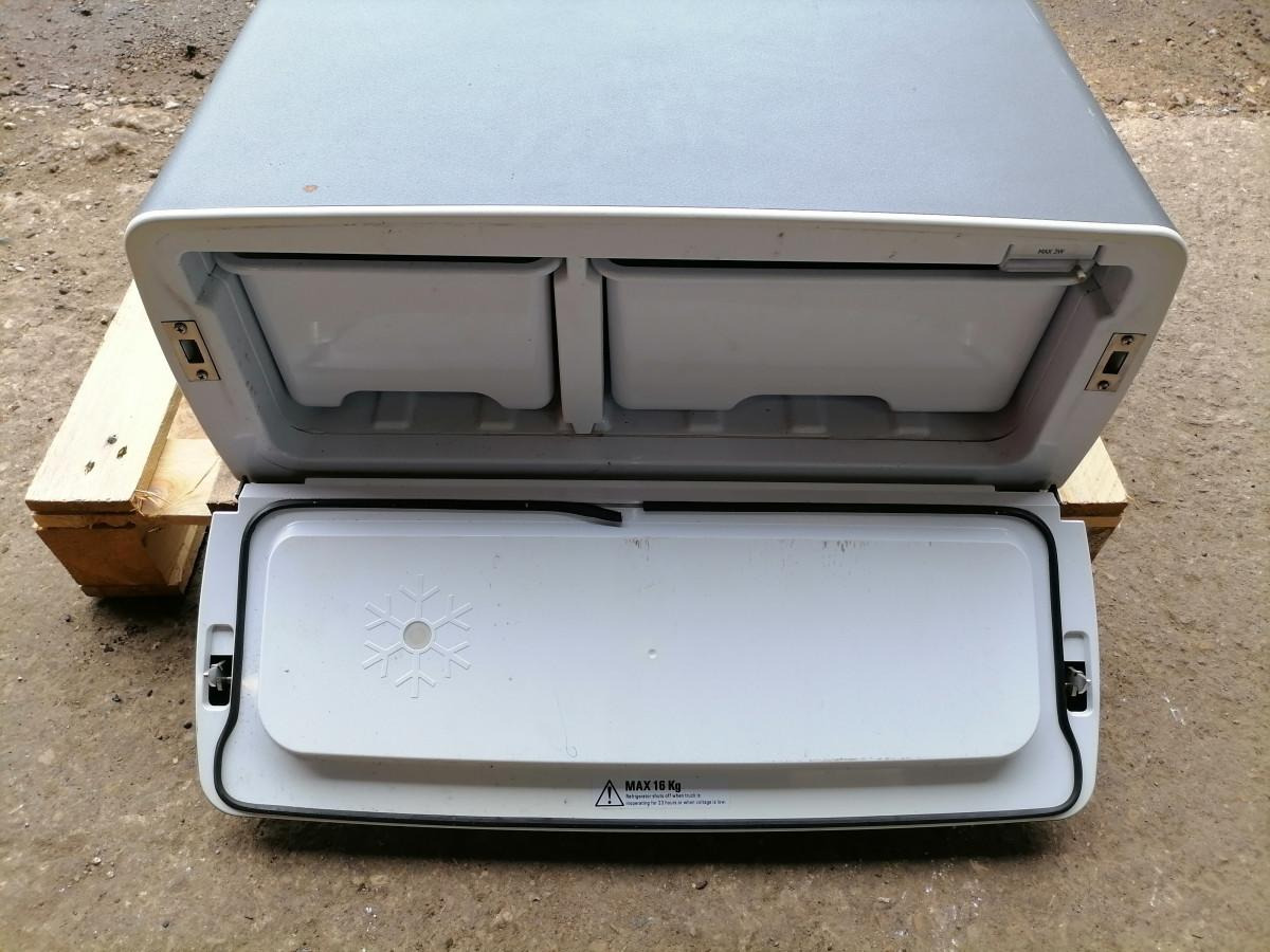 Scania Refigerator 1891673 - Universali dalis - Sunkvežimis: foto 3 Scania Refigerator 1891673 - Universali dalis - Sunkvežimis: foto 3