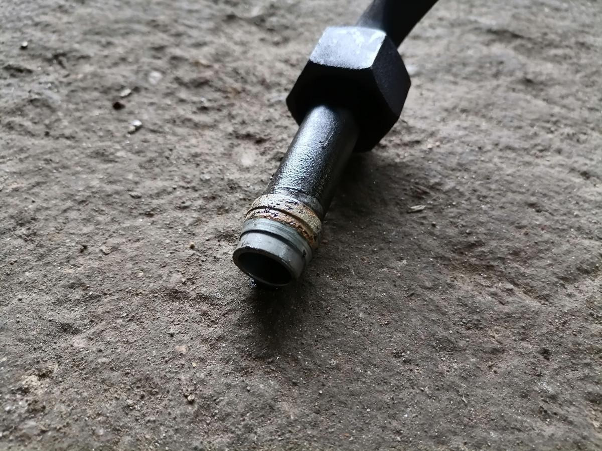 Scania Roolisüsteemi õlitoru 2130330 - Vairo stiprintuvo šlanga - Sunkvežimis: foto 4 Scania Roolisüsteemi õlitoru 2130330 - Vairo stiprintuvo šlanga - Sunkvežimis: foto 4