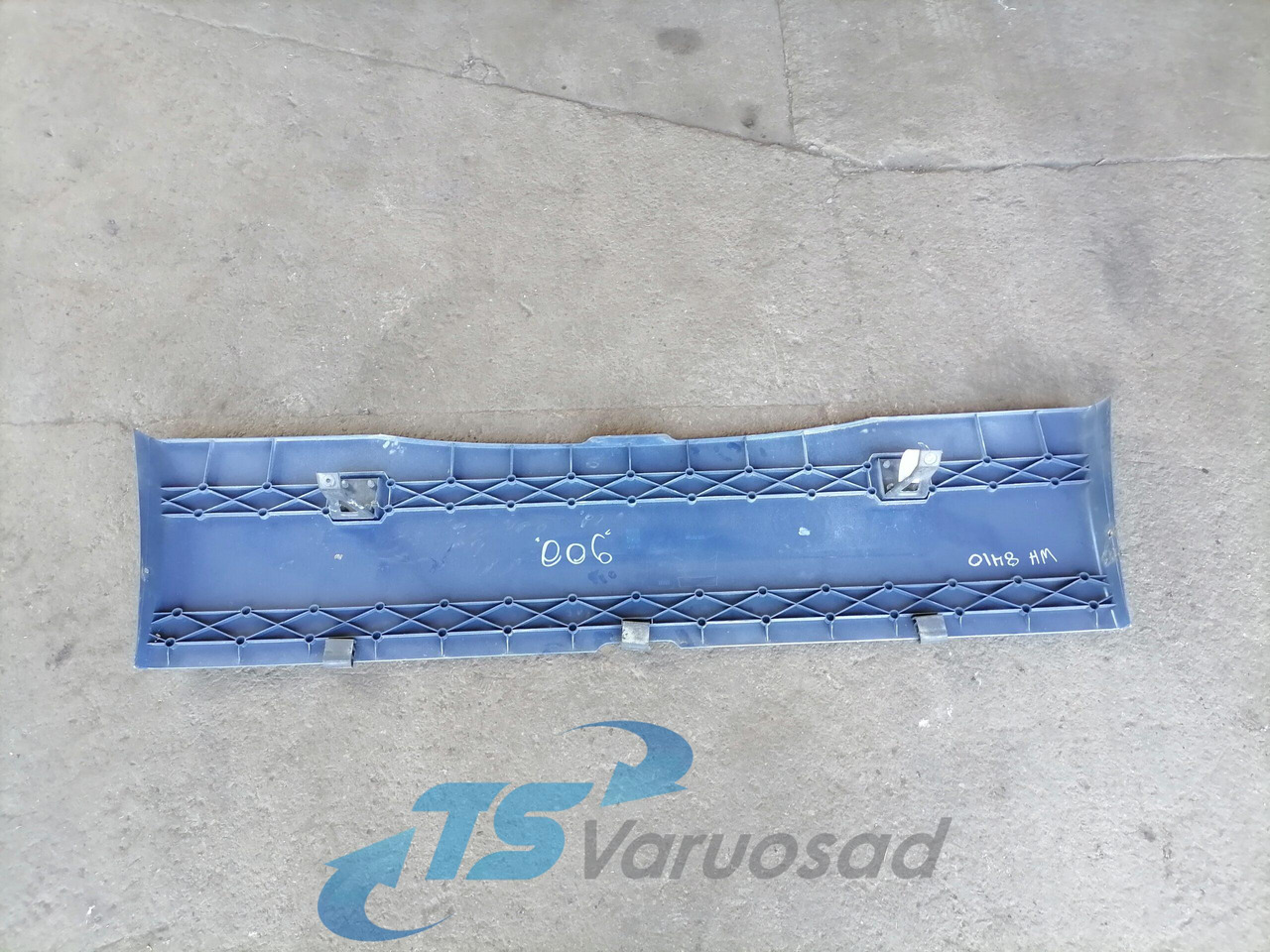 Scania Scania cab wind deflector, roof 1731083 - Aerodinamika/ Spoileris - Sunkvežimis: foto 3 Scania Scania cab wind deflector, roof 1731083 - Aerodinamika/ Spoileris - Sunkvežimis: foto 3