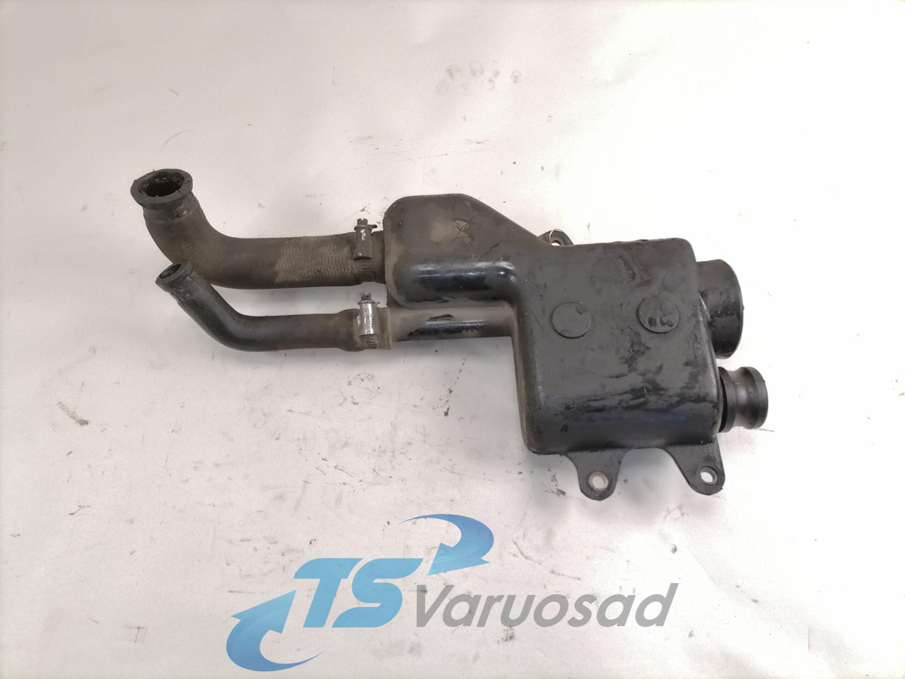Scania Scania steering oil tank 1894289 - Vairo stiprintuvo šlanga - Sunkvežimis: foto 3 Scania Scania steering oil tank 1894289 - Vairo stiprintuvo šlanga - Sunkvežimis: foto 3