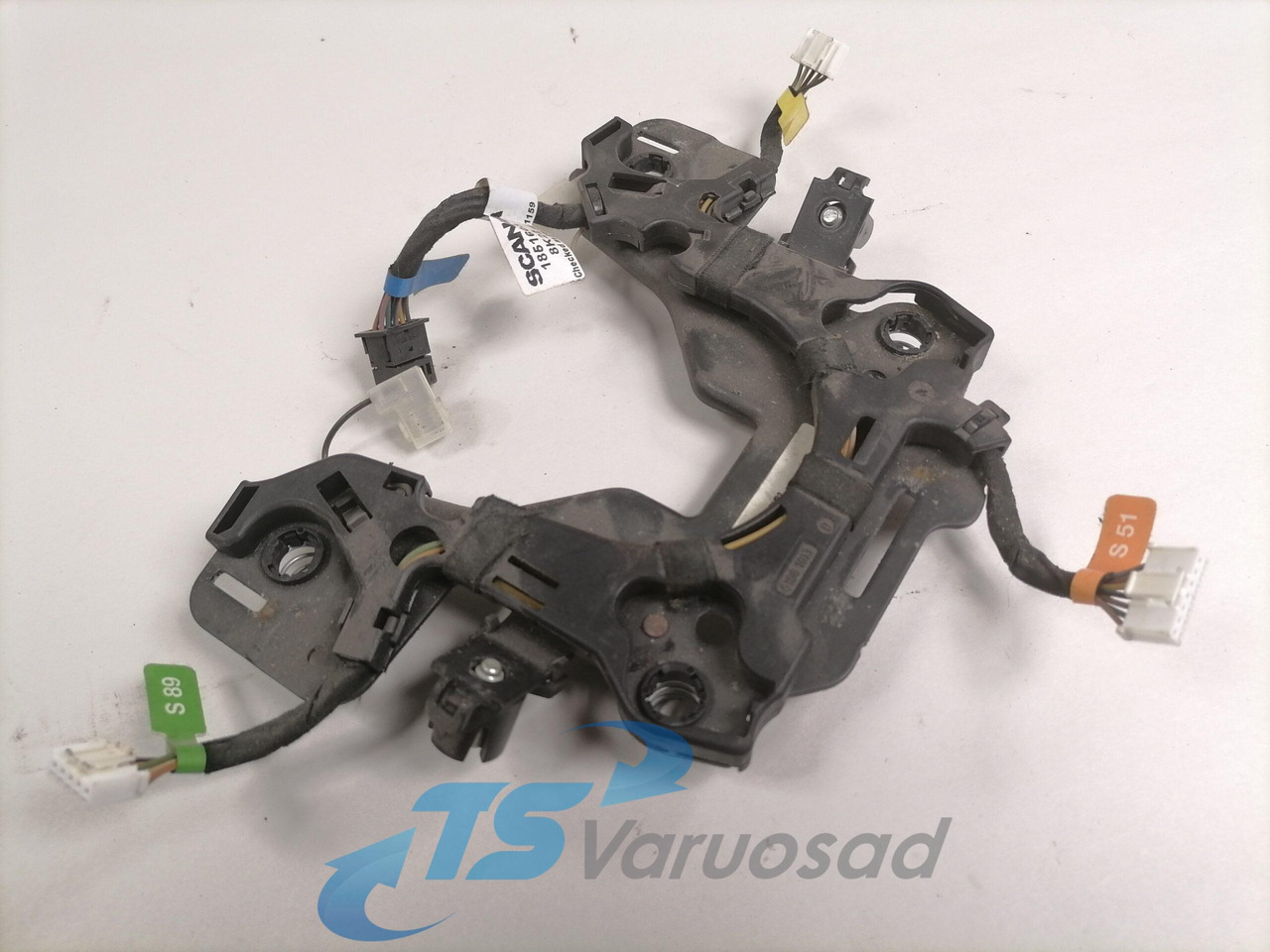 Scania Steering wheel cable 1851603 - Vairavimo sistema - Sunkvežimis: foto 4 Scania Steering wheel cable 1851603 - Vairavimo sistema - Sunkvežimis: foto 4