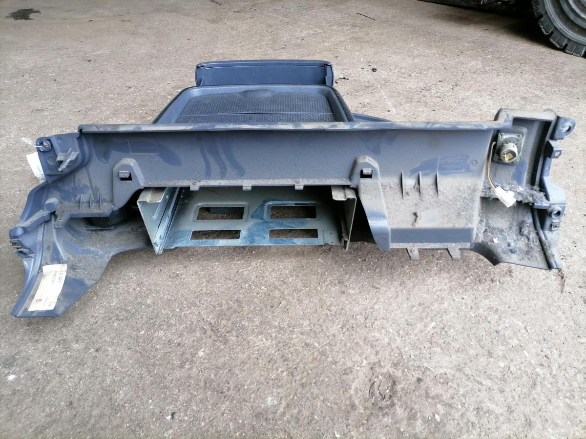 Scania Tool box 1942220 - Universali dalis - Sunkvežimis: foto 5 Scania Tool box 1942220 - Universali dalis - Sunkvežimis: foto 5