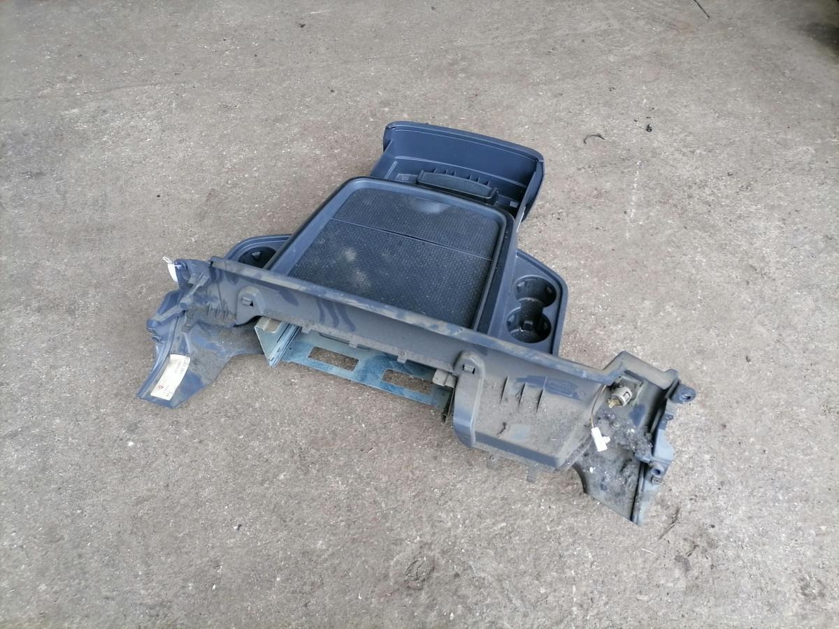 Scania Tool box 1942220 - Universali dalis - Sunkvežimis: foto 4 Scania Tool box 1942220 - Universali dalis - Sunkvežimis: foto 4