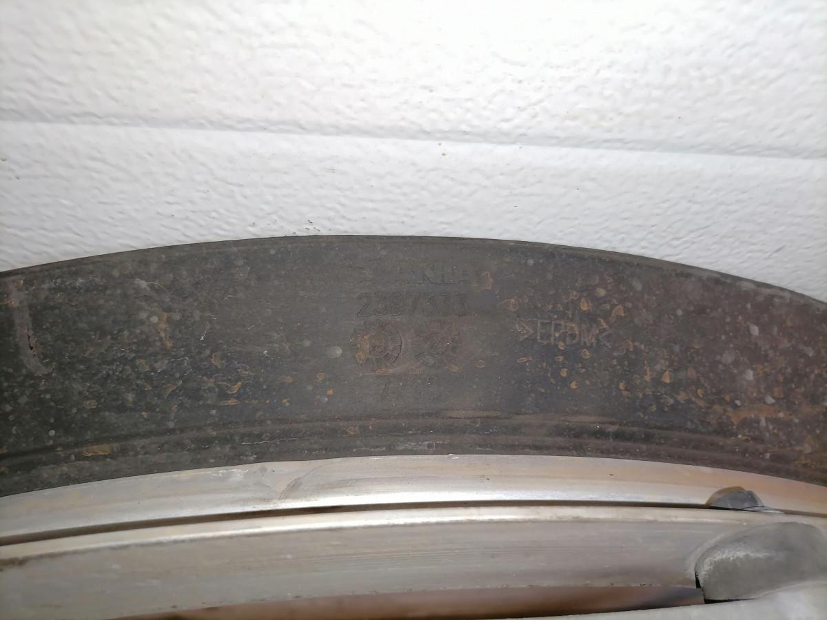 Scania Ventilaatori metallrõngas 2489668 - Radiatorius - Sunkvežimis: foto 5 Scania Ventilaatori metallrõngas 2489668 - Radiatorius - Sunkvežimis: foto 5