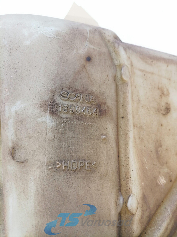 Scania Windscreen washer fluid tank 1399464 - Valytuvas - Sunkvežimis: foto 2 Scania Windscreen washer fluid tank 1399464 - Valytuvas - Sunkvežimis: foto 2