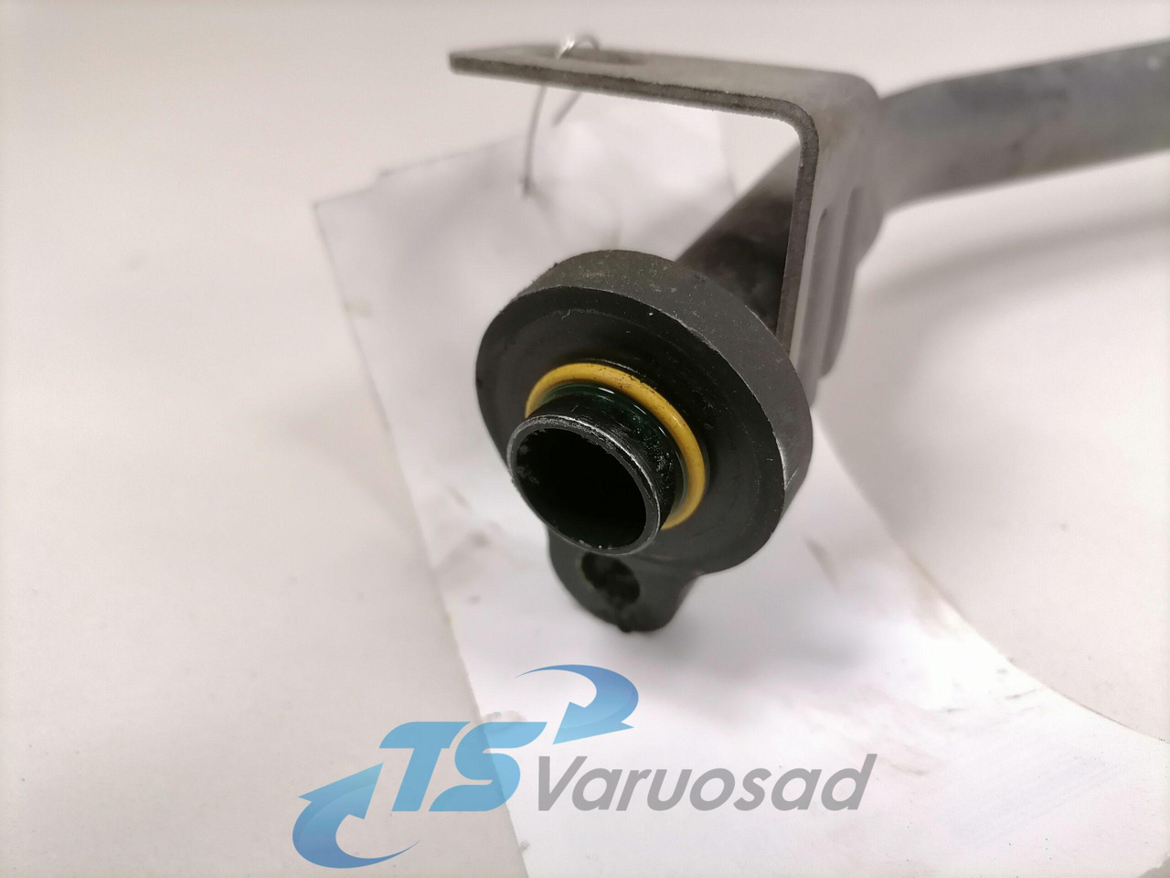 Volvo A/C pipe 20498305 - Šildymas/ Ventiliacija - Sunkvežimis: foto 3 Volvo A/C pipe 20498305 - Šildymas/ Ventiliacija - Sunkvežimis: foto 3