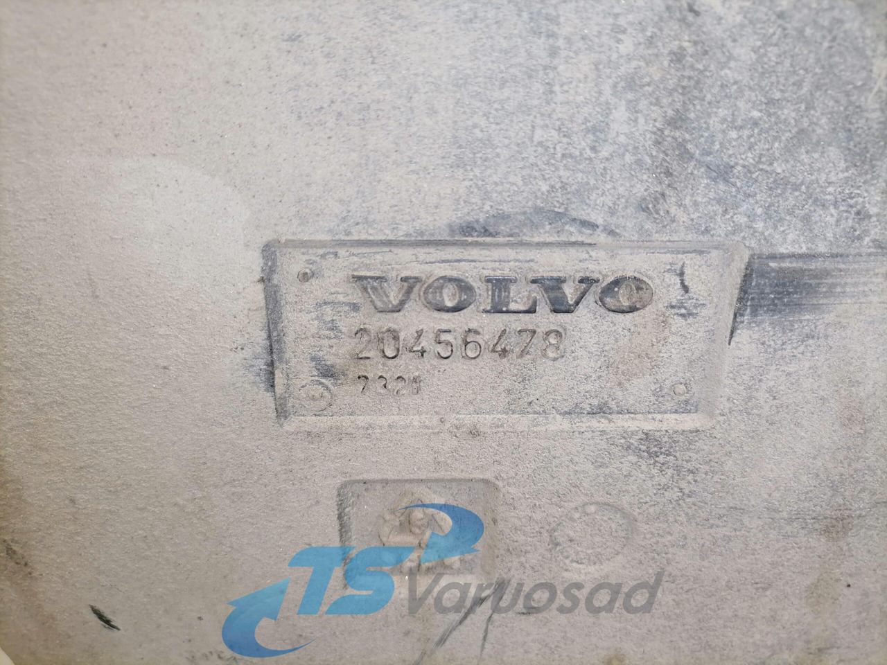 Volvo Air intake 20456478 - Oro įsiurbimo sistema - Sunkvežimis: foto 4 Volvo Air intake 20456478 - Oro įsiurbimo sistema - Sunkvežimis: foto 4