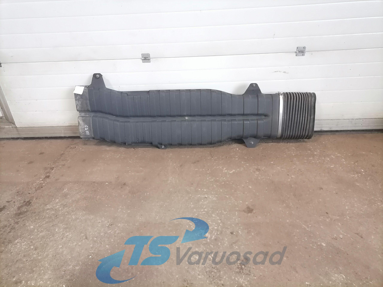 Volvo Air intake 8149274 - Oro įsiurbimo sistema - Sunkvežimis: foto 2 Volvo Air intake 8149274 - Oro įsiurbimo sistema - Sunkvežimis: foto 2