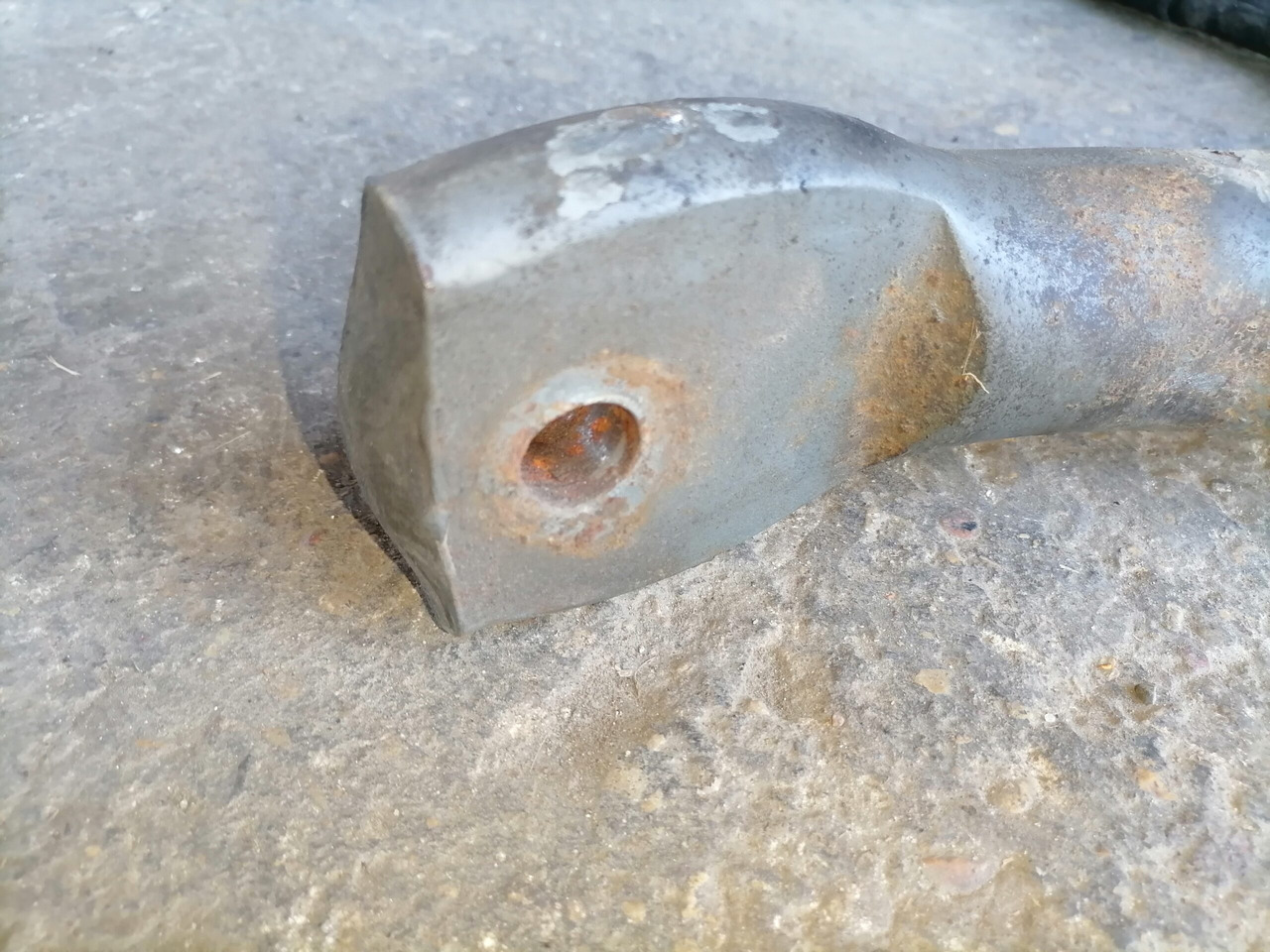 Volvo Anti-roll bar 1075683 - Stabilizatorius - Sunkvežimis: foto 4 Volvo Anti-roll bar 1075683 - Stabilizatorius - Sunkvežimis: foto 4