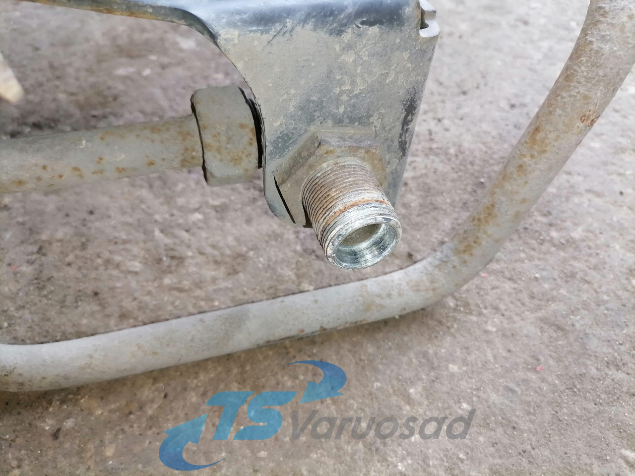 Volvo Battery box 82242391 - Akumuliatorius - Sunkvežimis: foto 4 Volvo Battery box 82242391 - Akumuliatorius - Sunkvežimis: foto 4