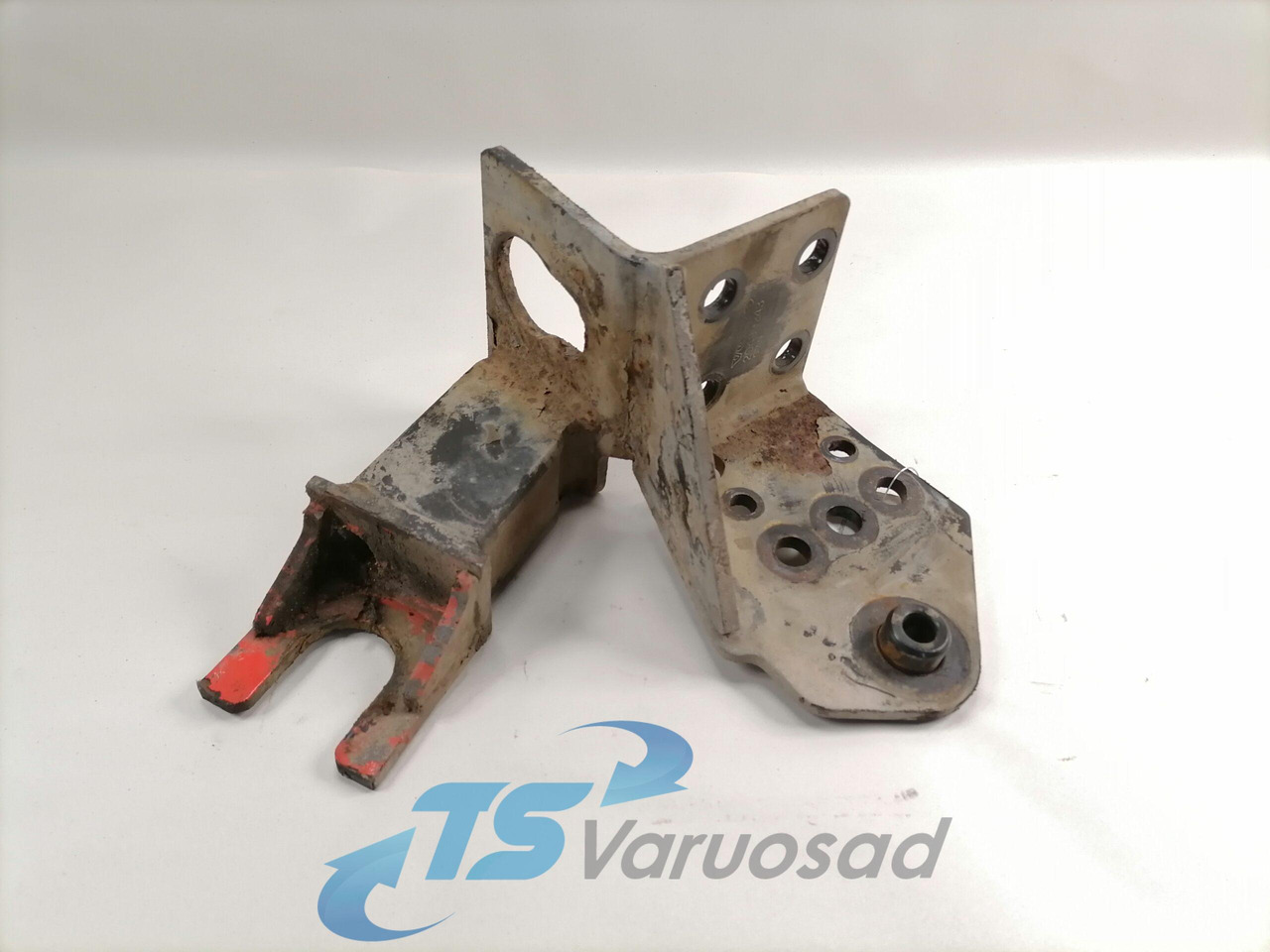 Volvo Bumper bracket 20499243 - Bamperis - Sunkvežimis: foto 1 Volvo Bumper bracket 20499243 - Bamperis - Sunkvežimis: foto 1