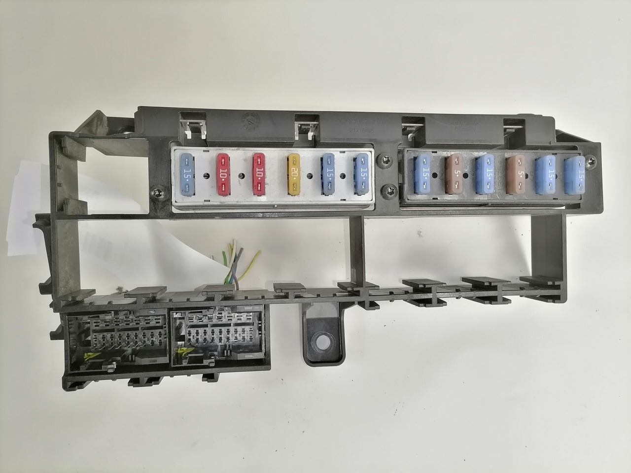 Volvo Central electric unit 21218495 - Saugiklis - Sunkvežimis: foto 2 Volvo Central electric unit 21218495 - Saugiklis - Sunkvežimis: foto 2