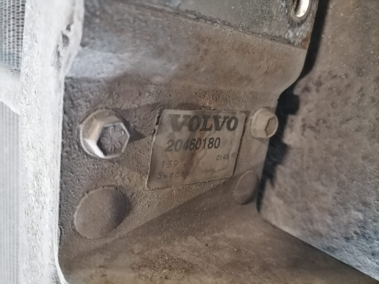 Volvo Cooling radiator 20536920 - Radiatorius - Sunkvežimis: foto 5 Volvo Cooling radiator 20536920 - Radiatorius - Sunkvežimis: foto 5