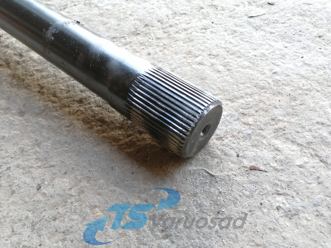 Volvo Drive shaft 20836838 - Pusašis - Sunkvežimis: foto 3 Volvo Drive shaft 20836838 - Pusašis - Sunkvežimis: foto 3