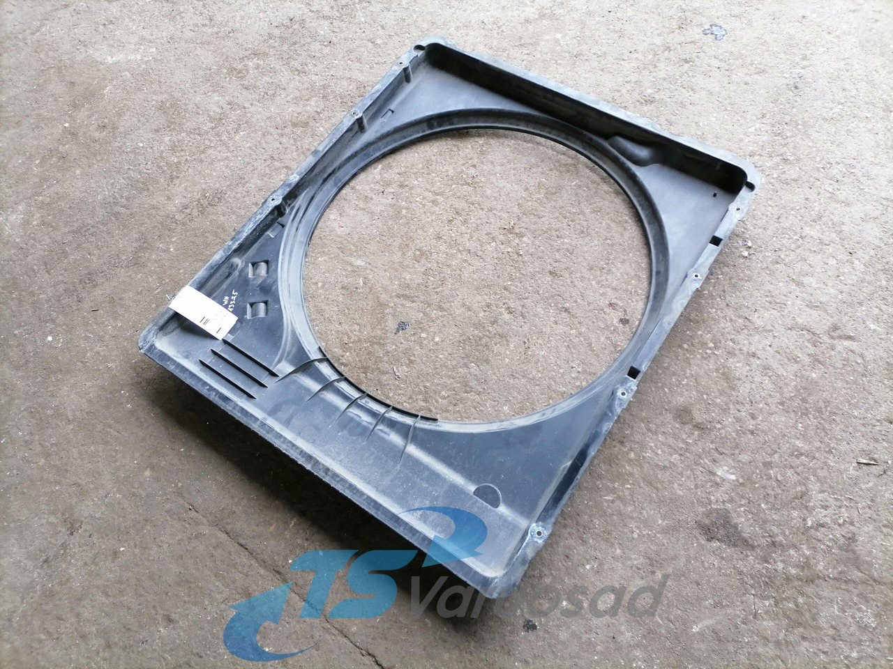 Volvo Fan shroud 22060183 - Radiatorius - Sunkvežimis: foto 3 Volvo Fan shroud 22060183 - Radiatorius - Sunkvežimis: foto 3