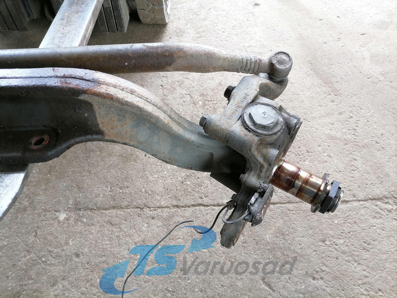 Volvo First axel housing 1026668 - Priekinė ašis - Sunkvežimis: foto 3 Volvo First axel housing 1026668 - Priekinė ašis - Sunkvežimis: foto 3