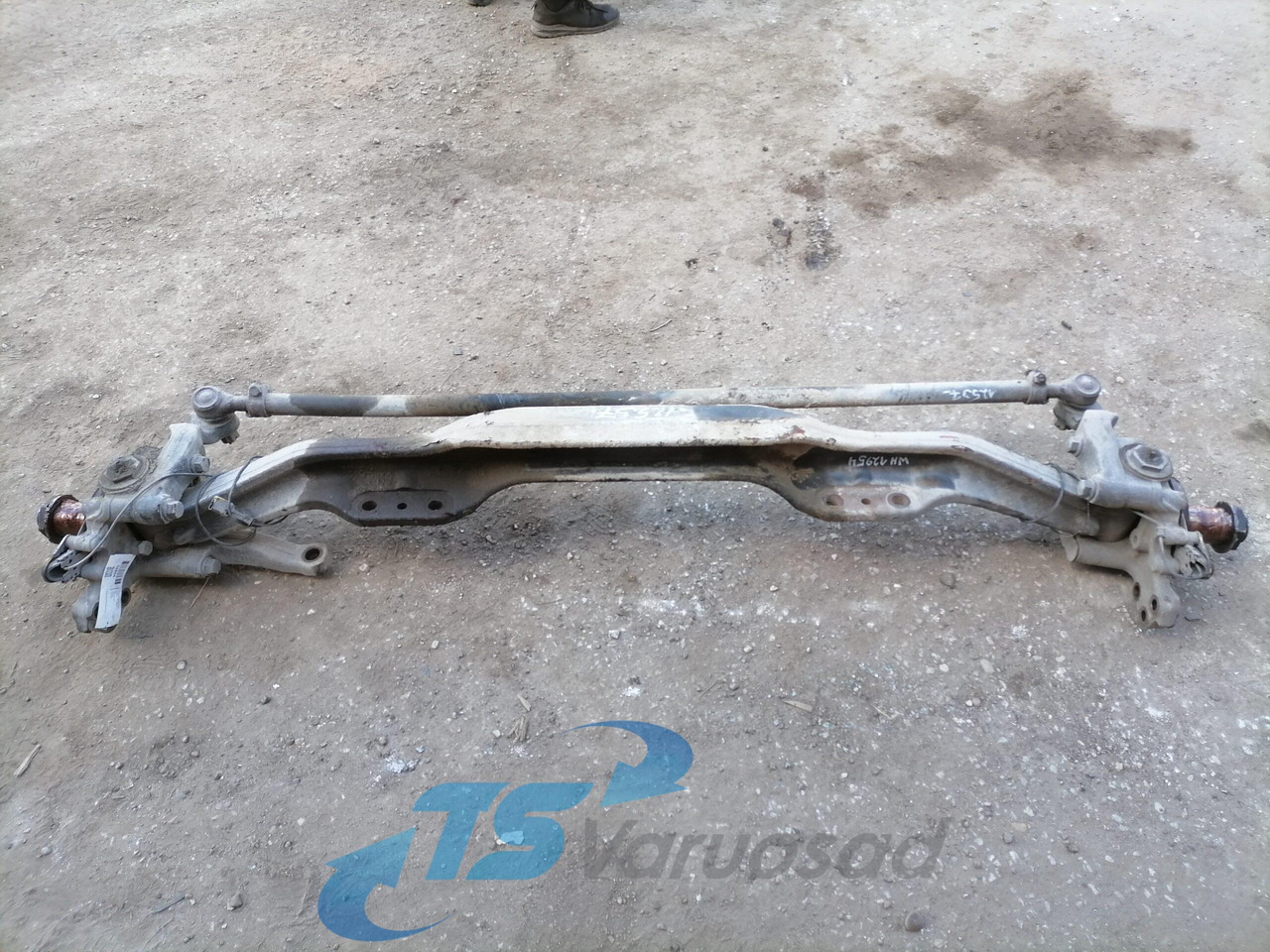 Volvo First axel housing 22115151 - Priekinė ašis - Sunkvežimis: foto 4 Volvo First axel housing 22115151 - Priekinė ašis - Sunkvežimis: foto 4
