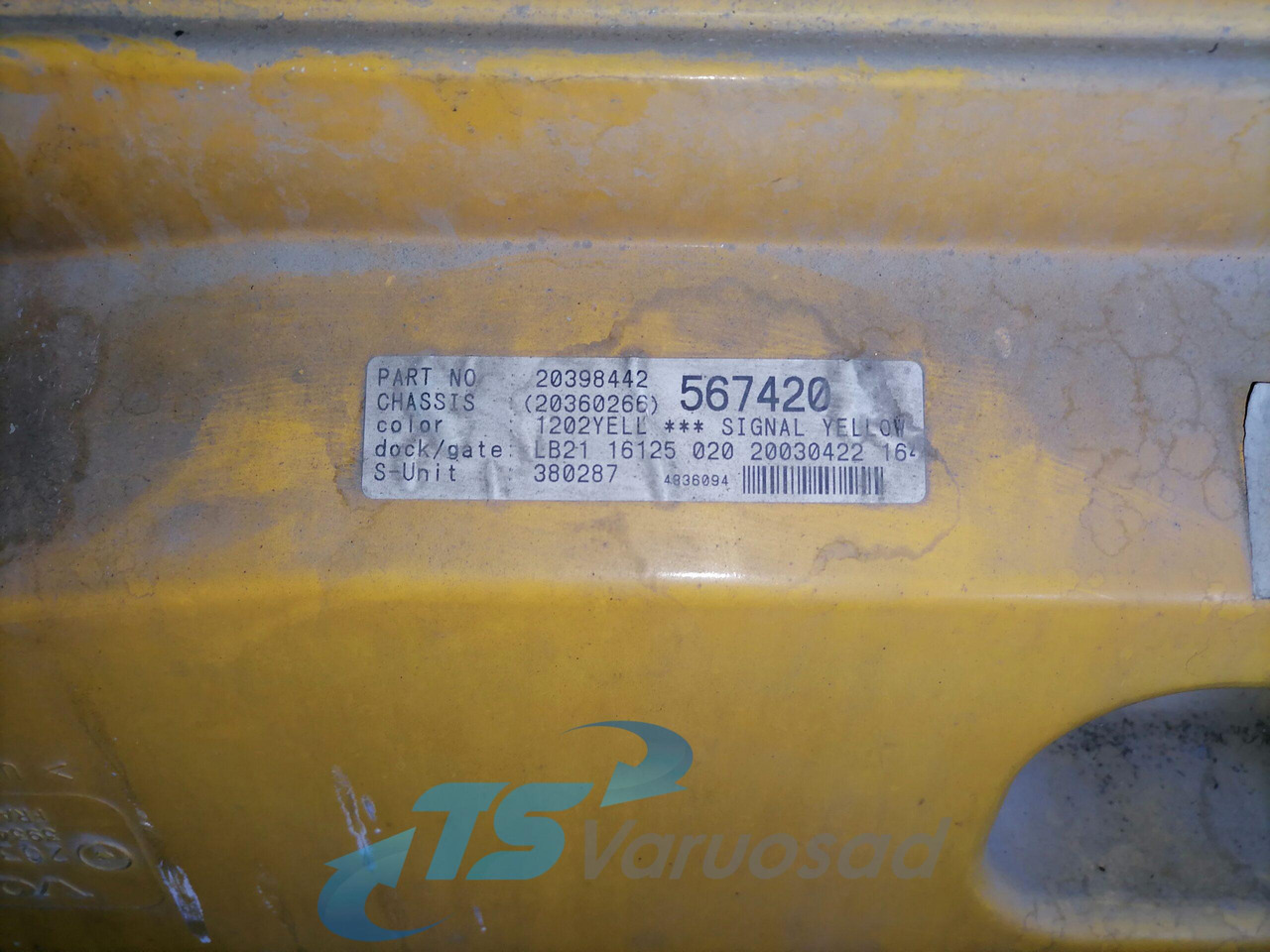 Volvo Grille panel 20360266 - Grotelės - Sunkvežimis: foto 4 Volvo Grille panel 20360266 - Grotelės - Sunkvežimis: foto 4