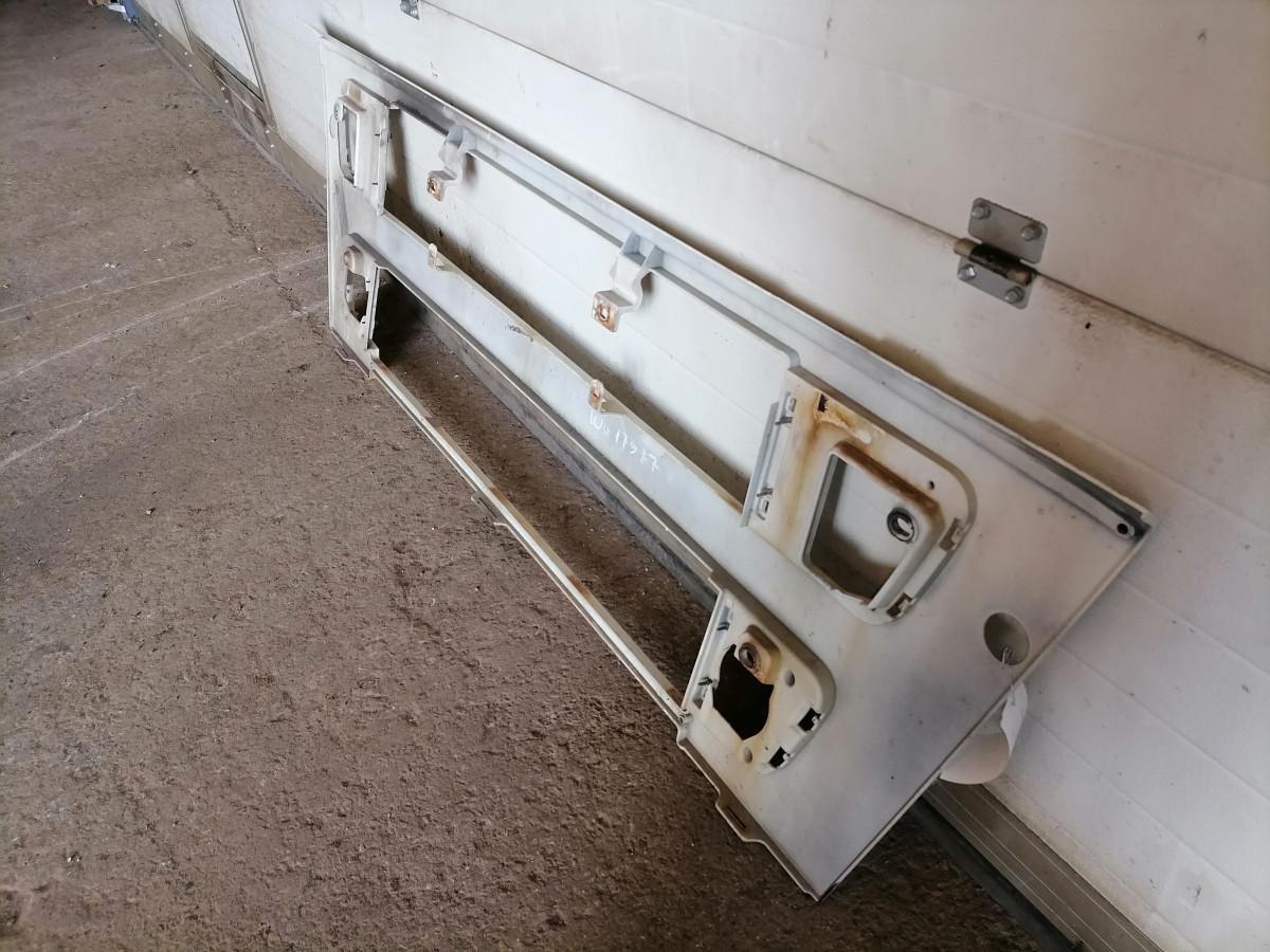 Volvo Grille panel 20516774 - Grotelės - Sunkvežimis: foto 3 Volvo Grille panel 20516774 - Grotelės - Sunkvežimis: foto 3