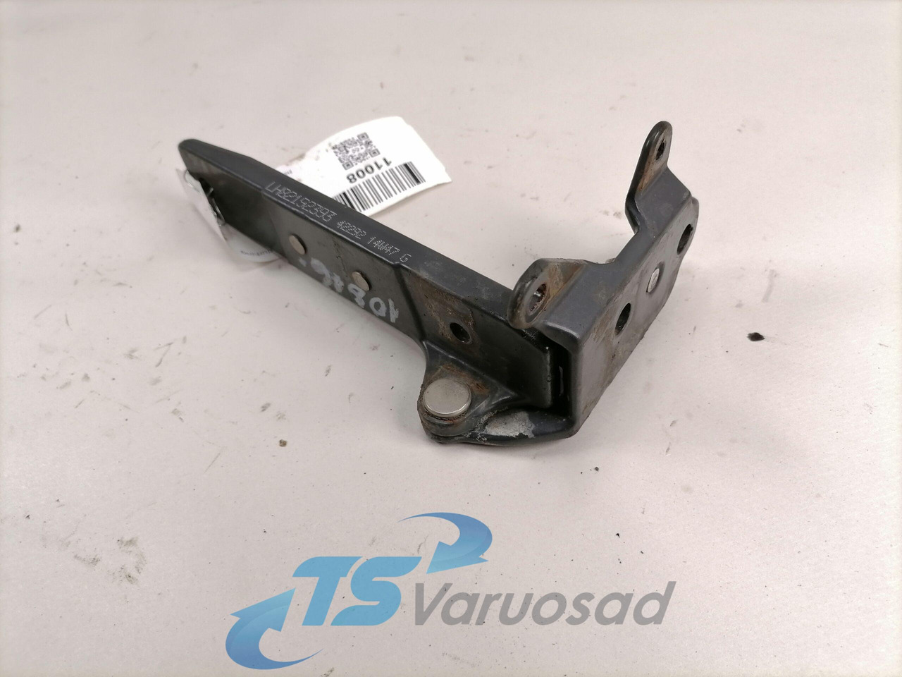 Volvo Iluvõre kandurhing 82192393 - Grotelės - Sunkvežimis: foto 2 Volvo Iluvõre kandurhing 82192393 - Grotelės - Sunkvežimis: foto 2