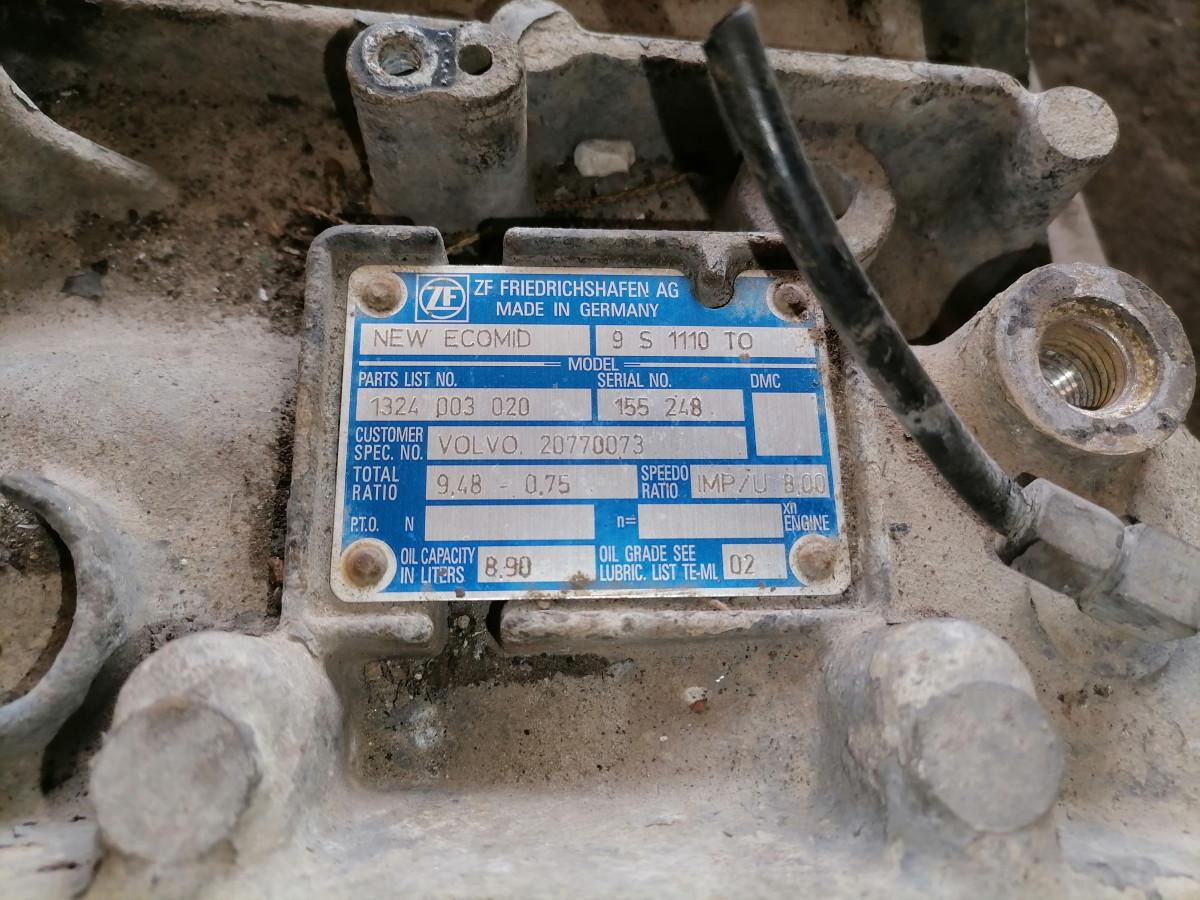 Volvo Käigukasti korpus 1324401177 - Pavarų dėžė ir dalys - Sunkvežimis: foto 4 Volvo Käigukasti korpus 1324401177 - Pavarų dėžė ir dalys - Sunkvežimis: foto 4