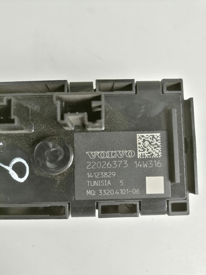 Volvo Lülitite moodul 22026373 - Kabina - Sunkvežimis: foto 4 Volvo Lülitite moodul 22026373 - Kabina - Sunkvežimis: foto 4