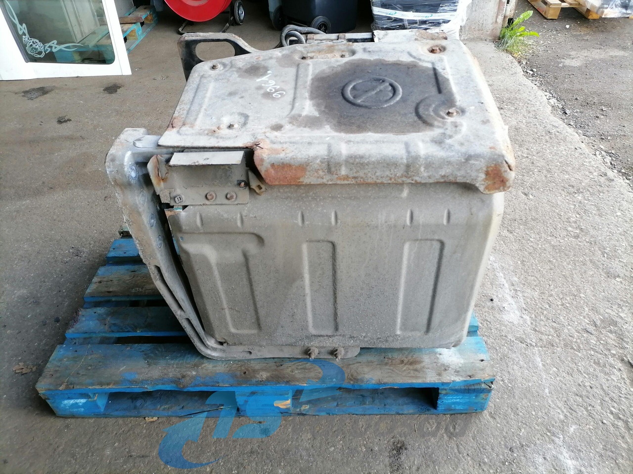 Volvo Muffler 20894953 - Duslintuvas - Sunkvežimis: foto 2 Volvo Muffler 20894953 - Duslintuvas - Sunkvežimis: foto 2